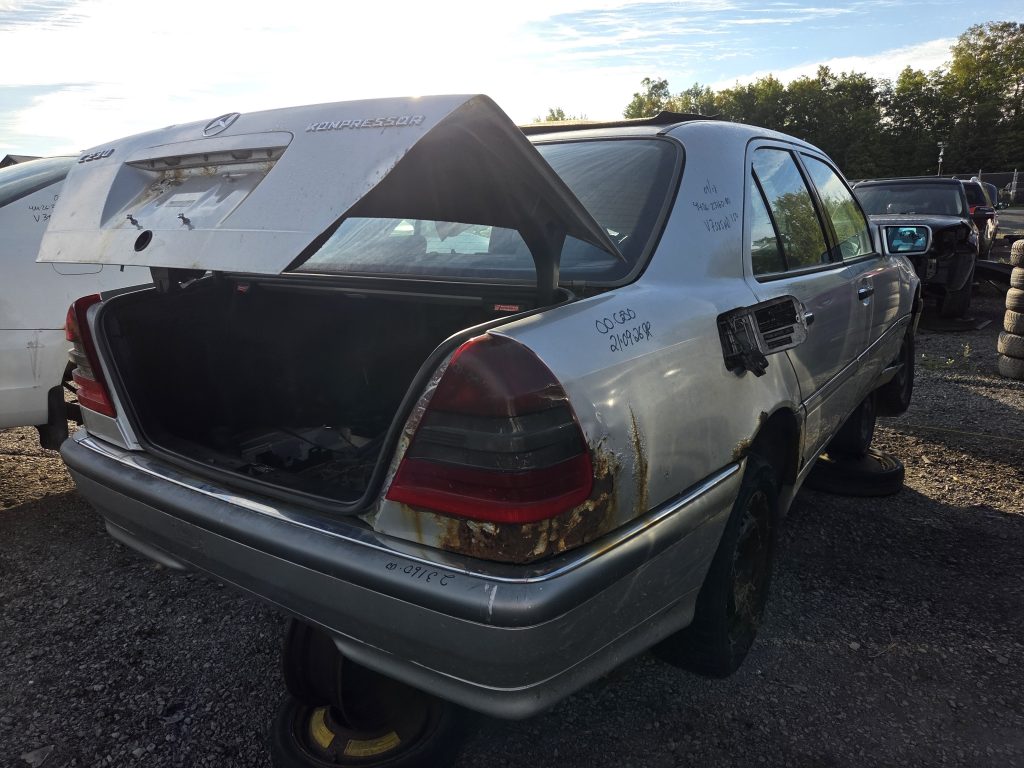 MERCEDES-BENZ C-CLASS 2000