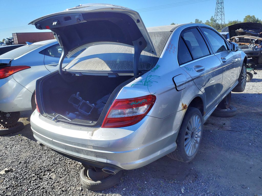 MERCEDES-BENZ C-CLASS 2010