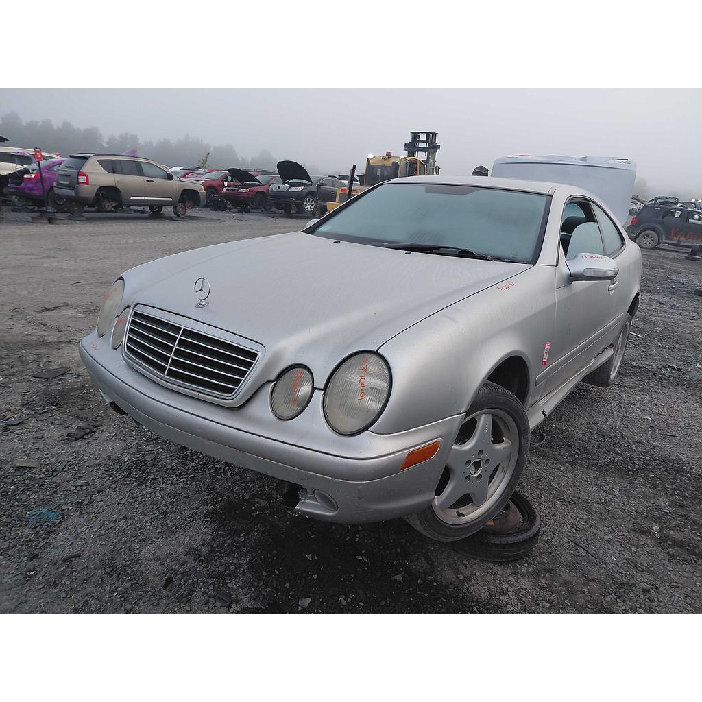 MERCEDES-BENZ CLK-CLASS 2001