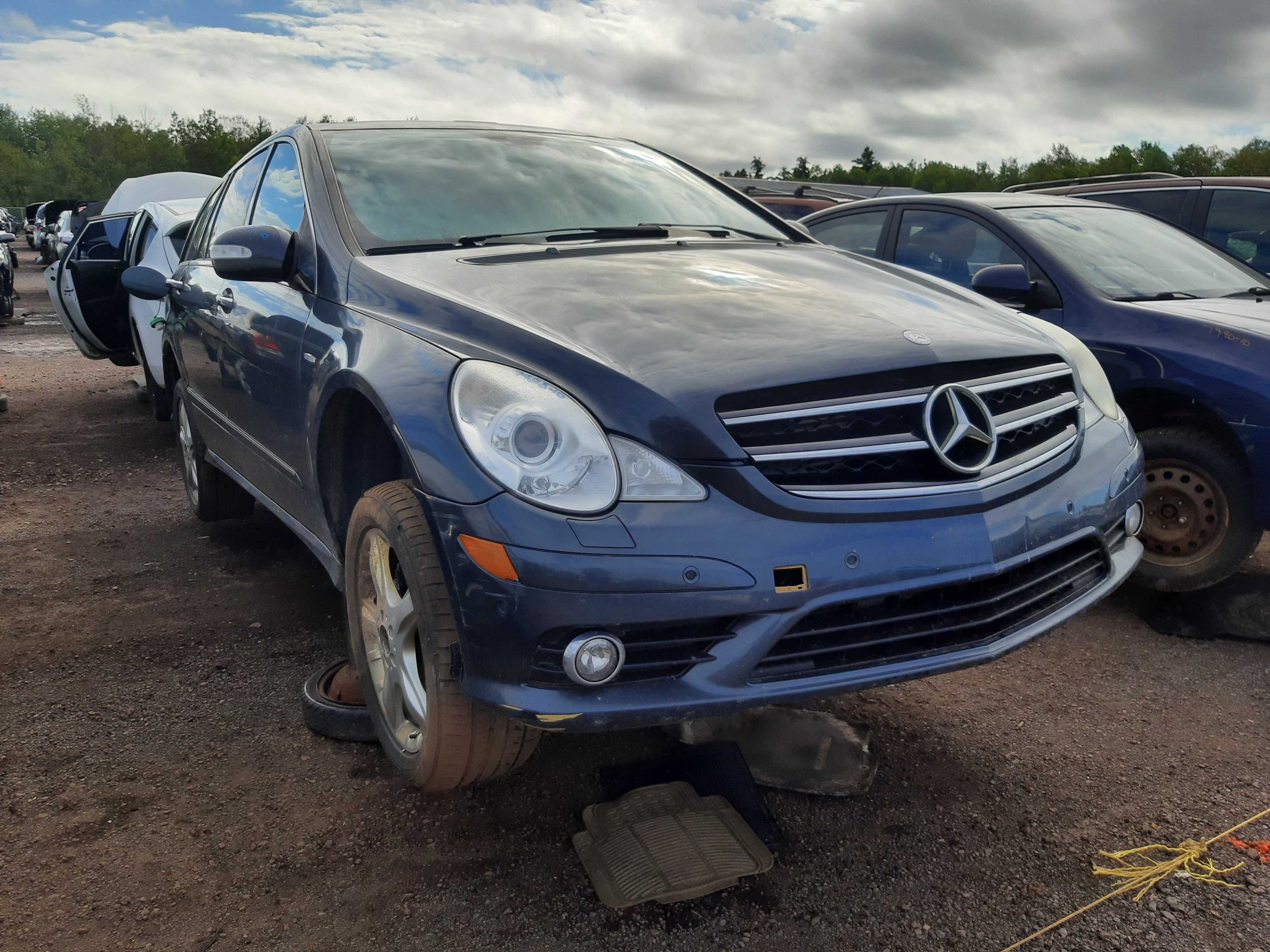 MERCEDES-BENZ R-CLASS 2010