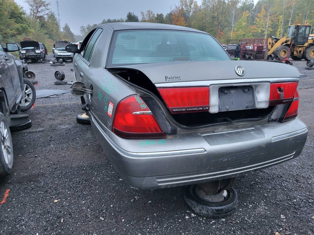 MERCURY GRAND MARQUIS 2000