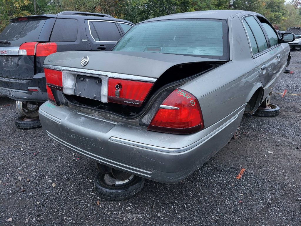 MERCURY GRAND MARQUIS 2000