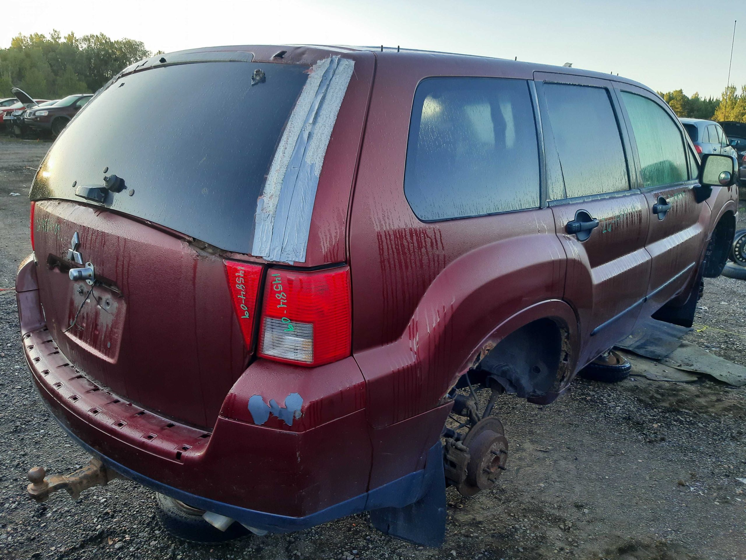 MITSUBISHI ENDEAVOR 2006