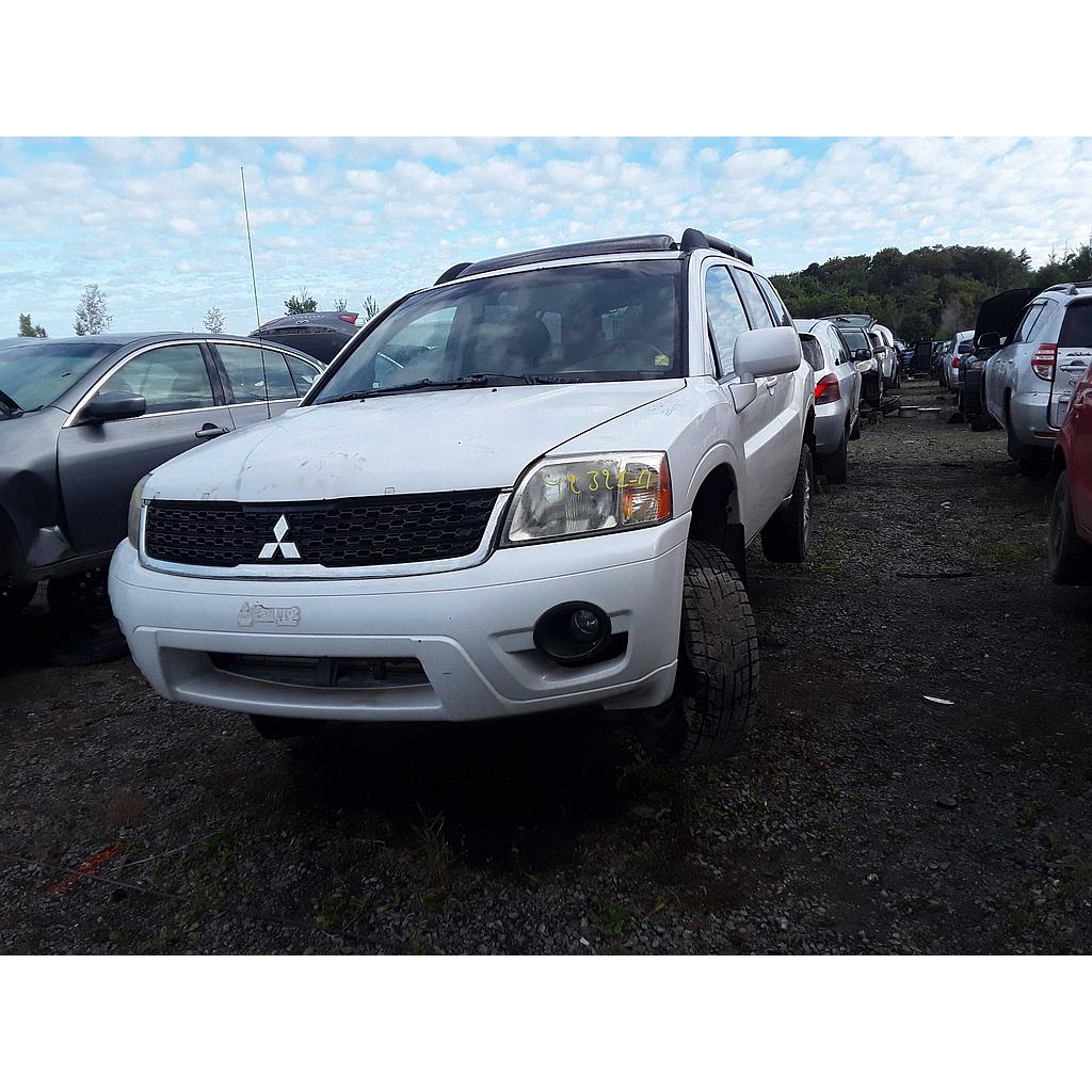 MITSUBISHI ENDEAVOR 2011
