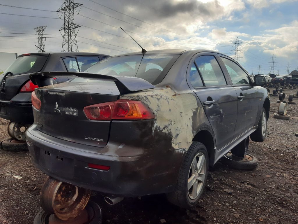 MITSUBISHI LANCER 2009