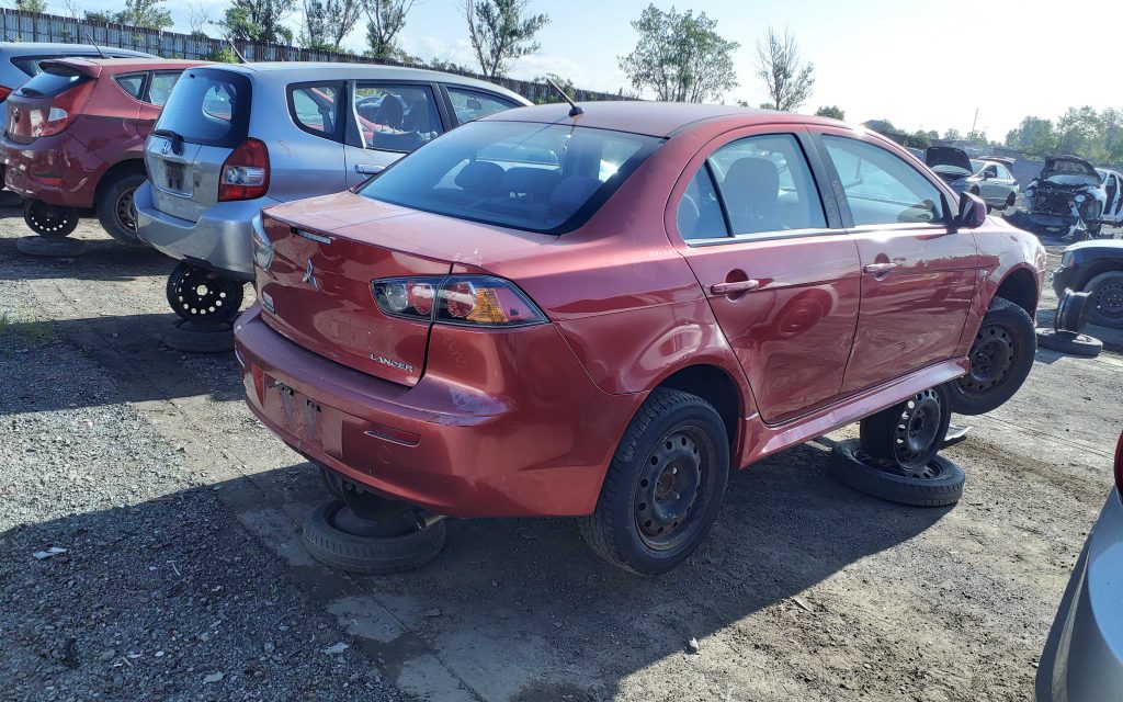 MITSUBISHI LANCER 2012