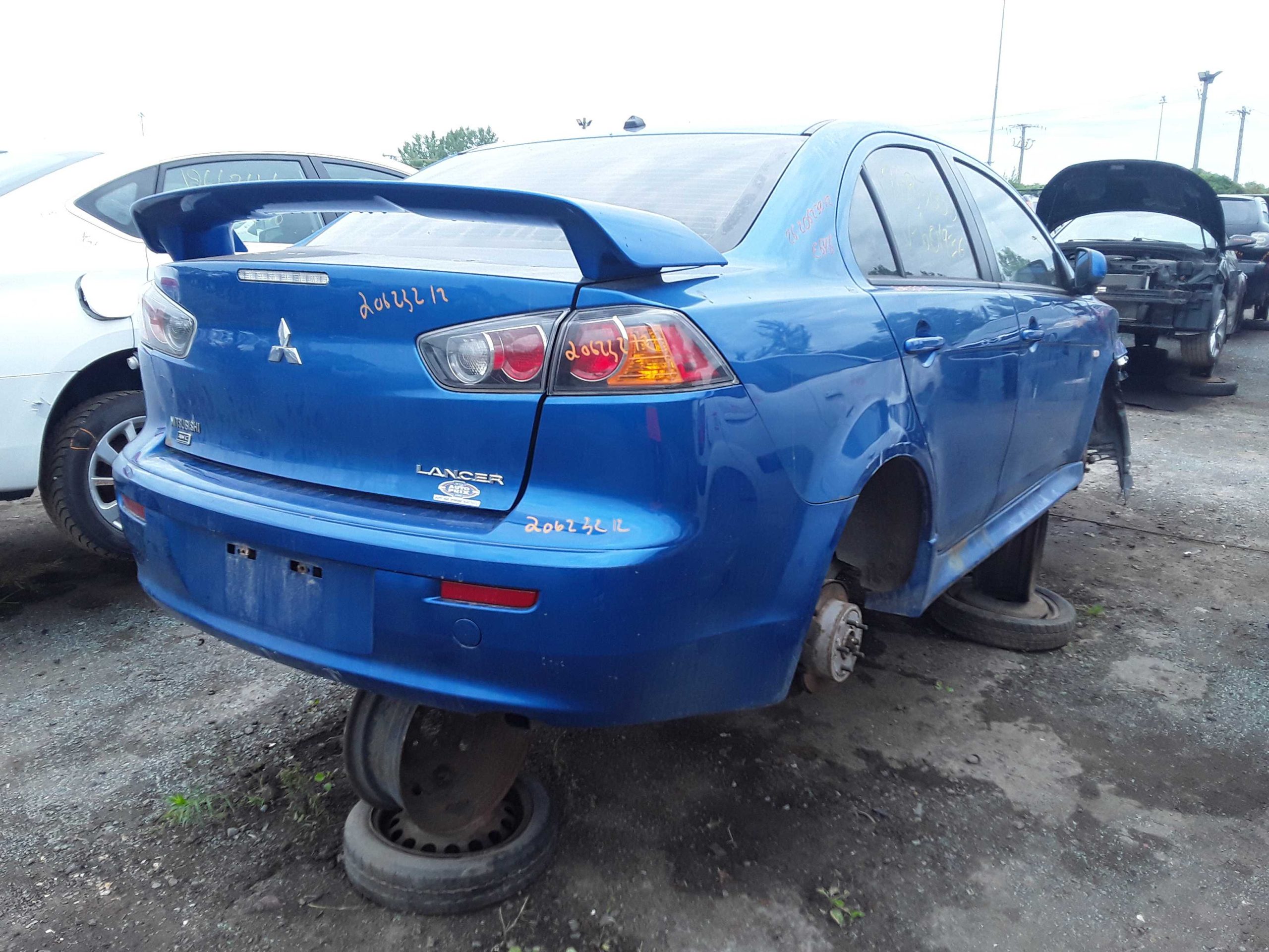 MITSUBISHI LANCER 2012