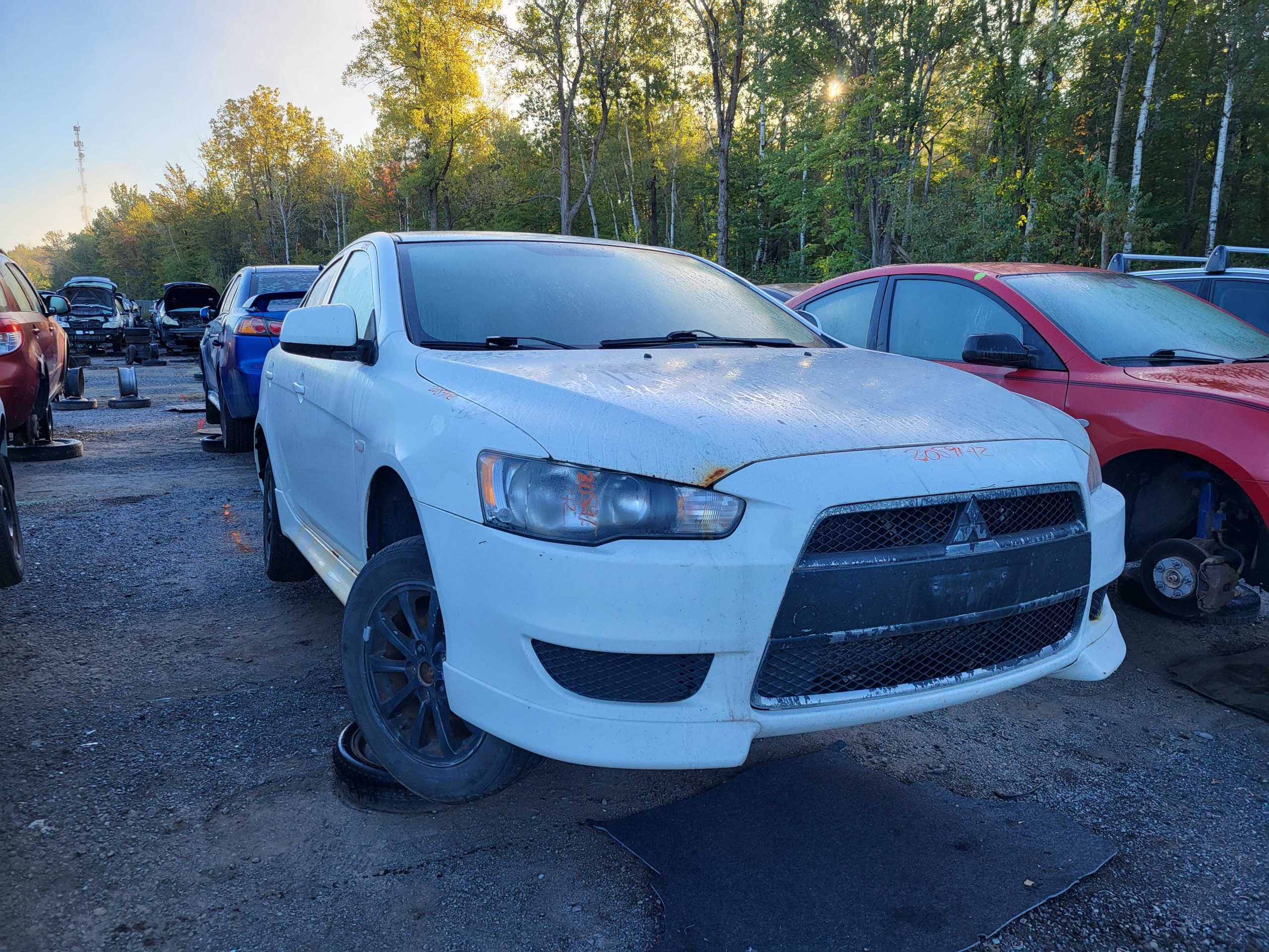 MITSUBISHI LANCER 2012