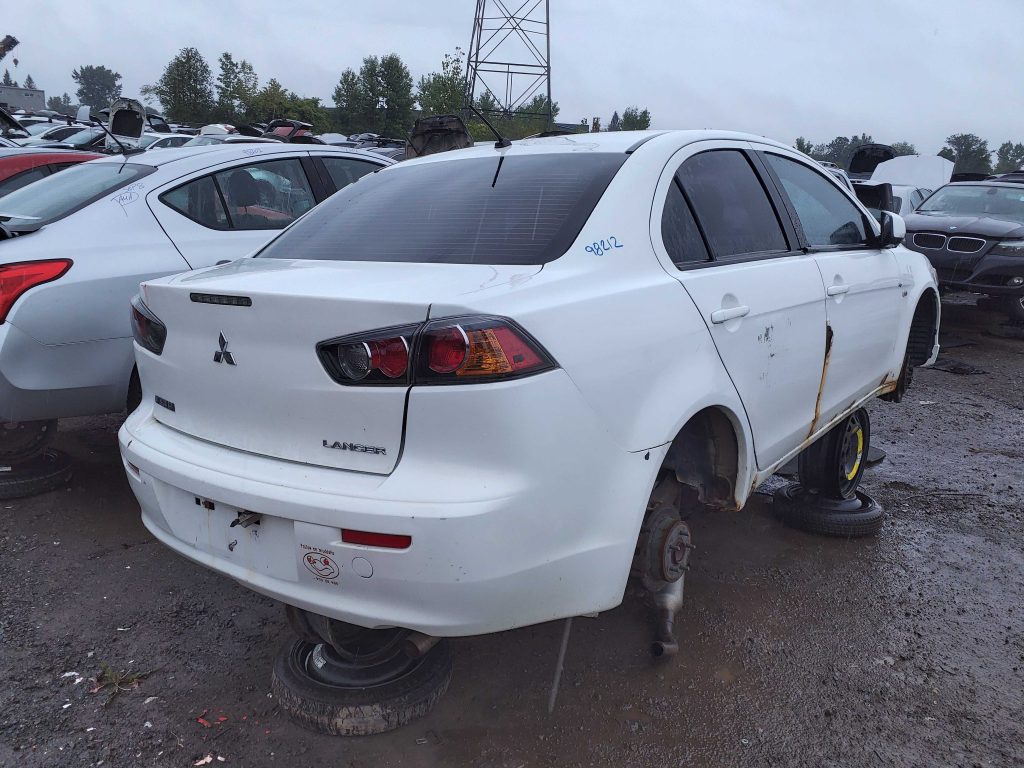 MITSUBISHI LANCER 2013