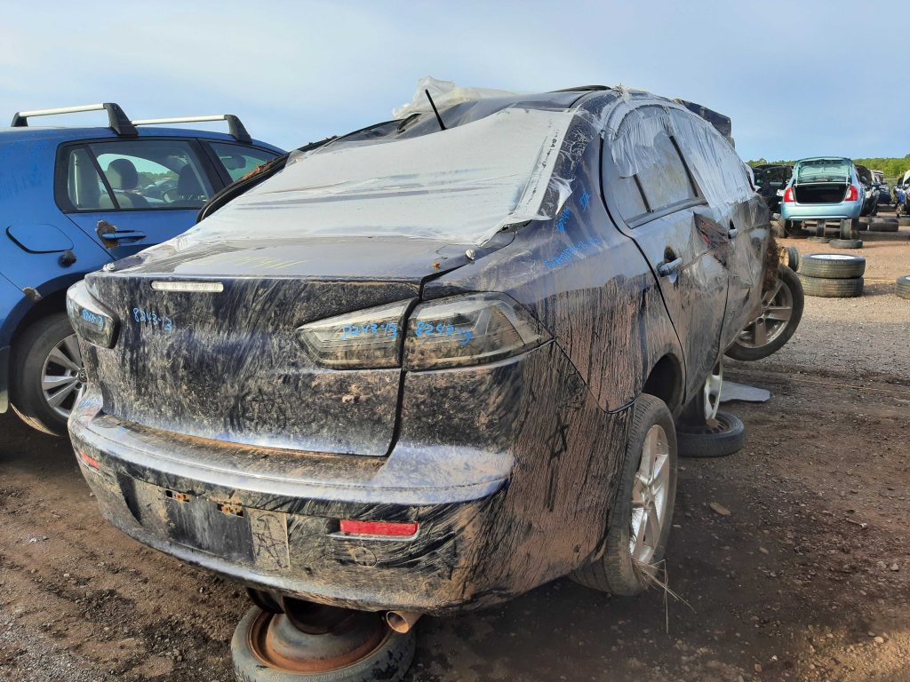MITSUBISHI LANCER 2013