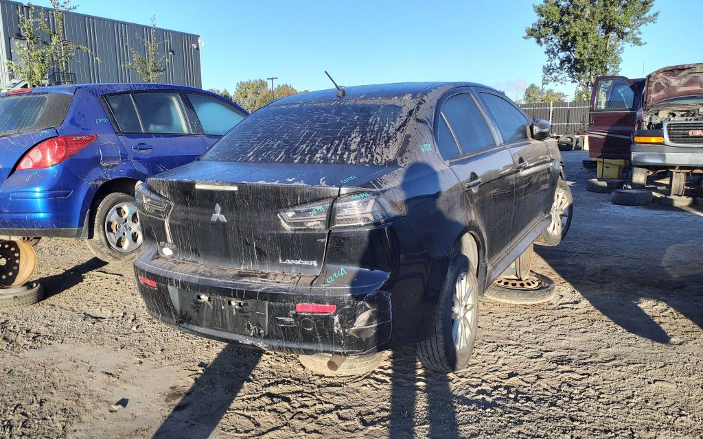 MITSUBISHI LANCER 2015
