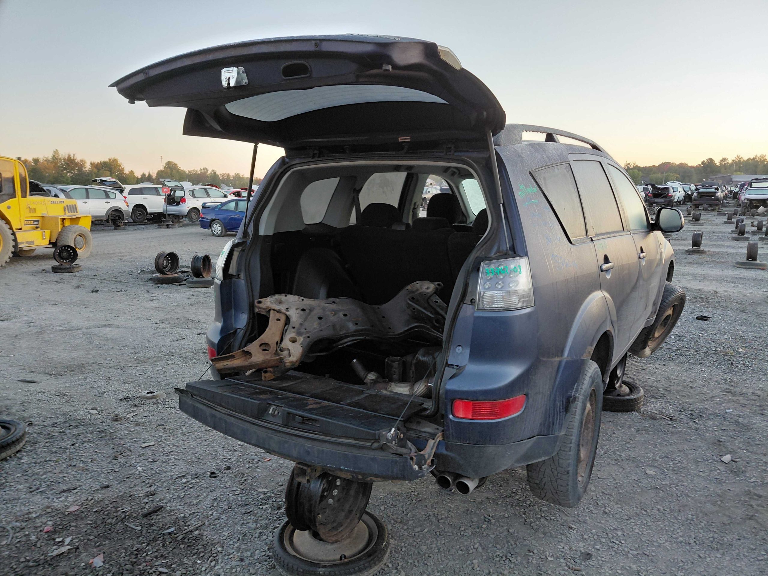 MITSUBISHI OUTLANDER 2008