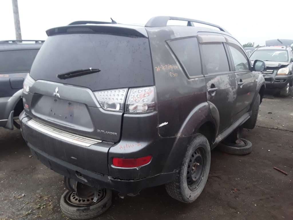 MITSUBISHI OUTLANDER 2009