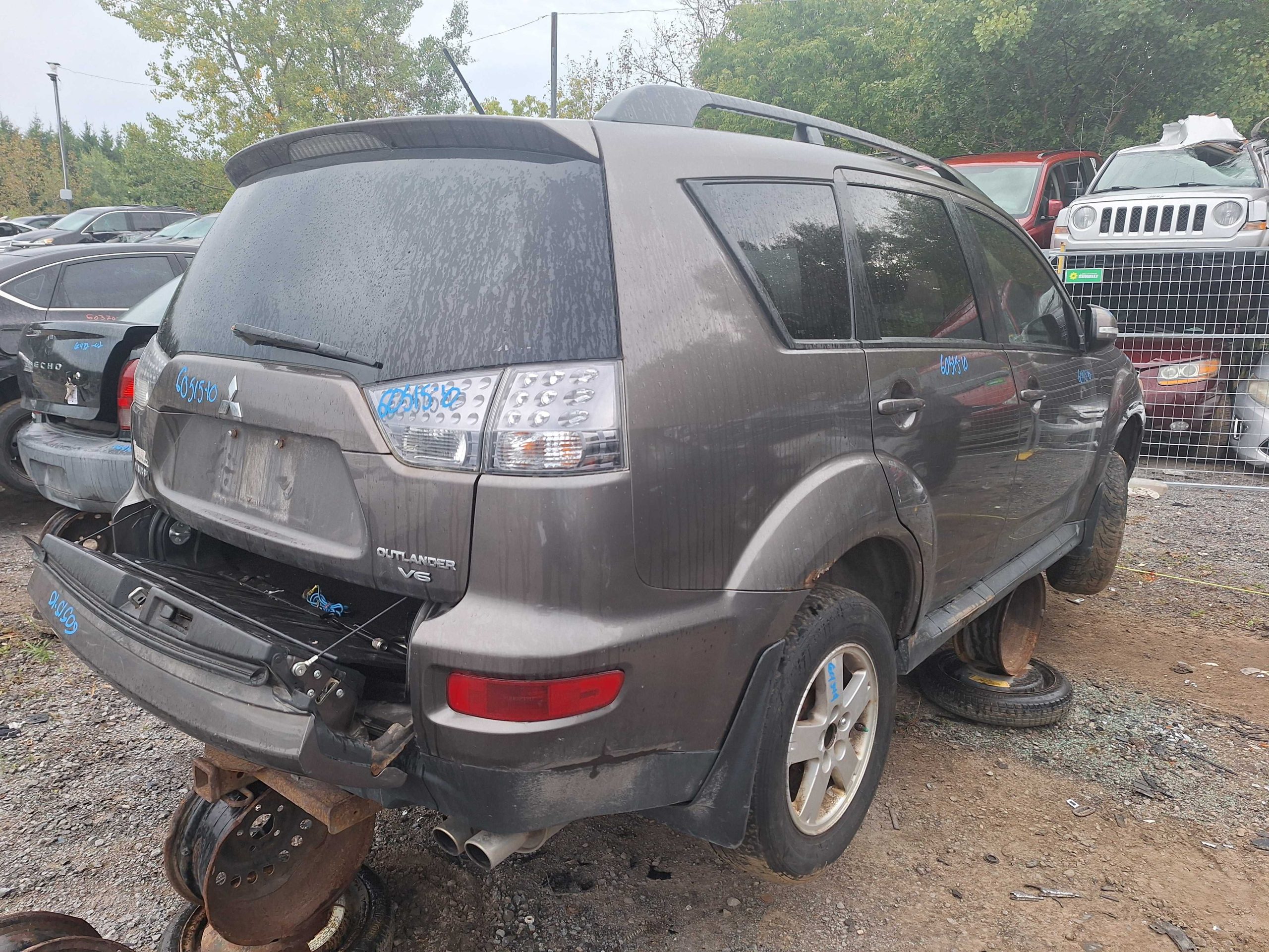 MITSUBISHI OUTLANDER 2010