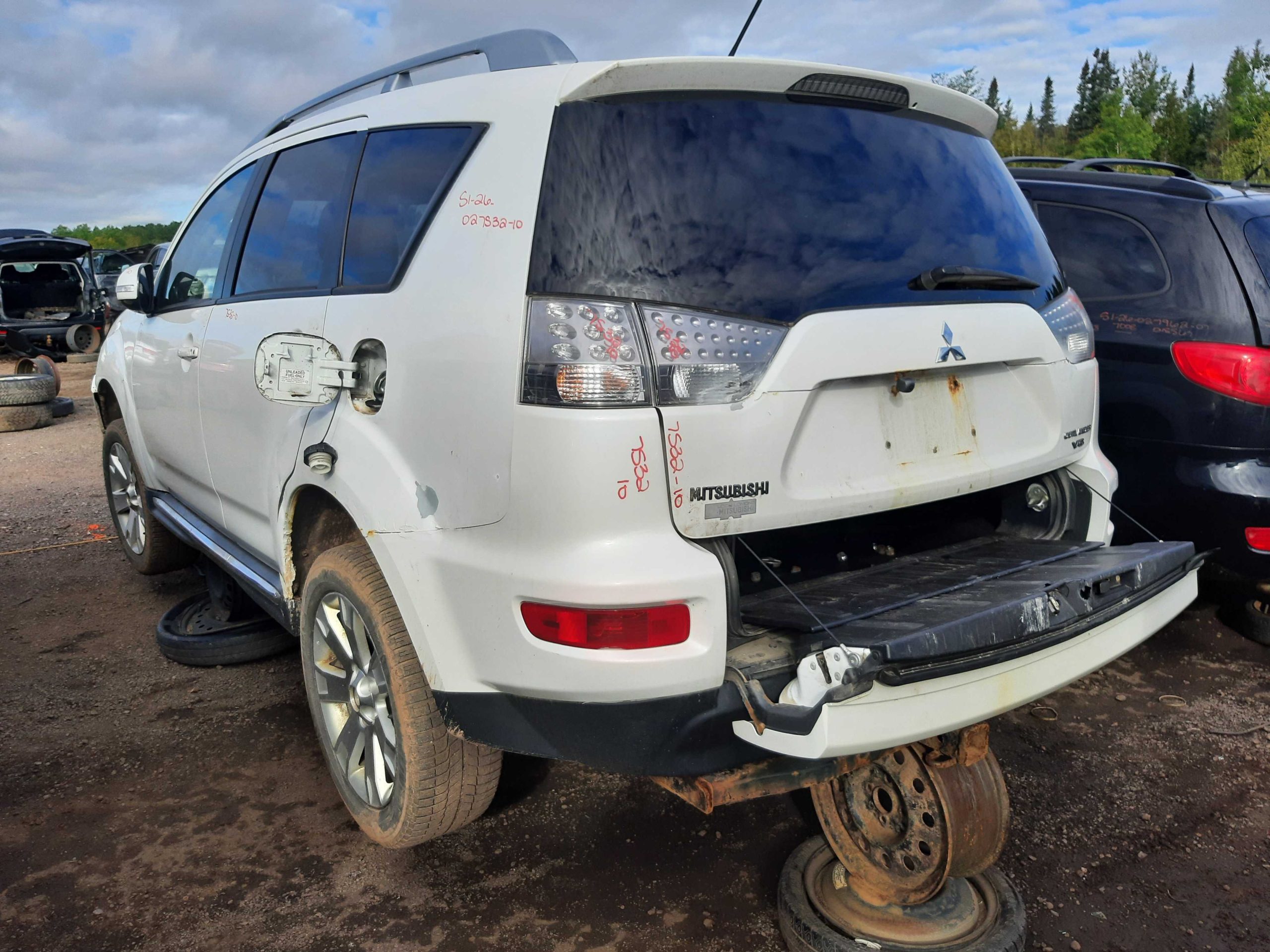 MITSUBISHI OUTLANDER 2010