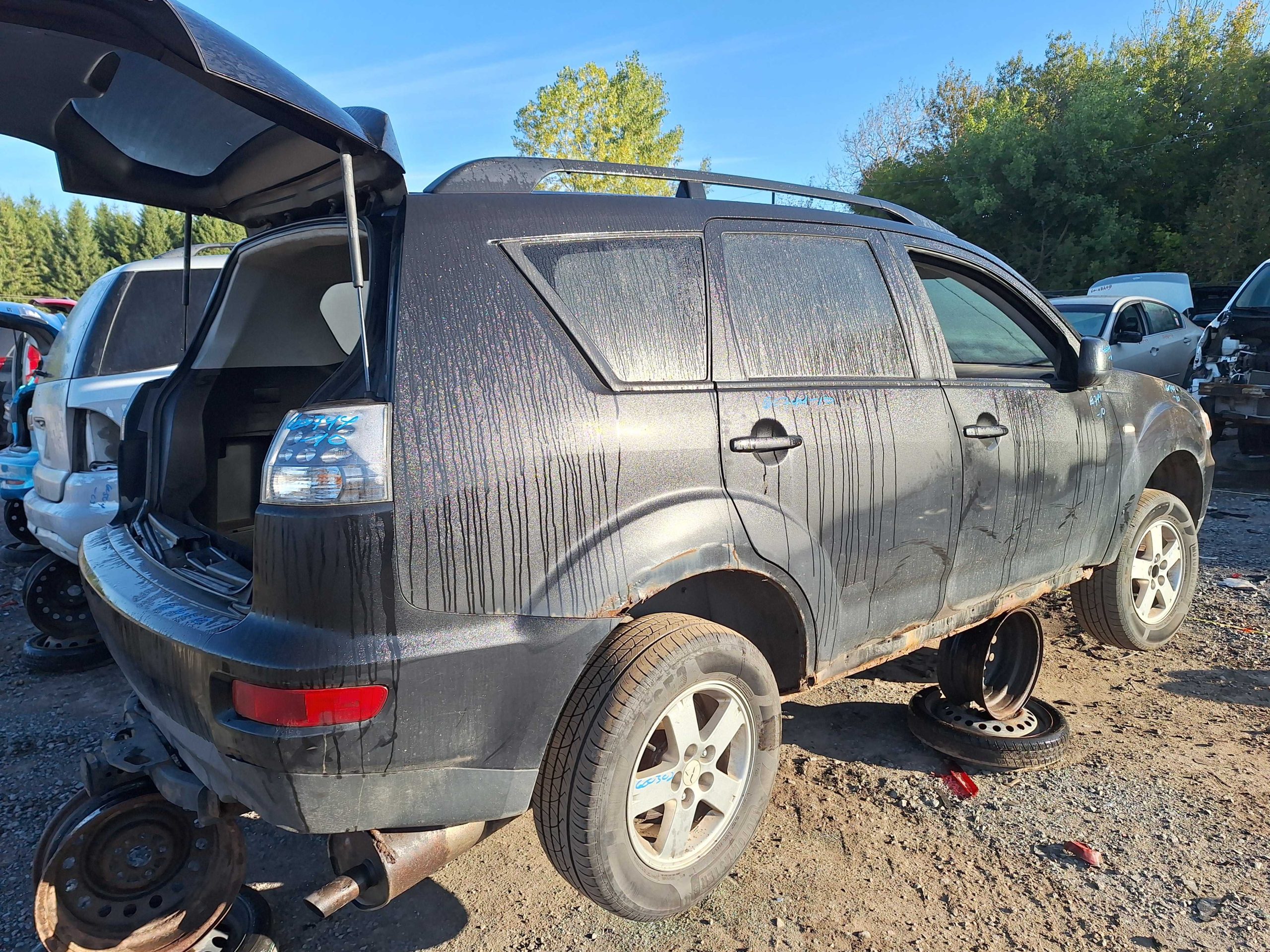 MITSUBISHI OUTLANDER 2010