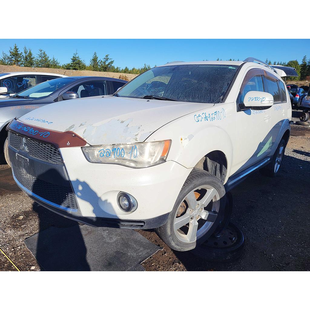 MITSUBISHI OUTLANDER 2010