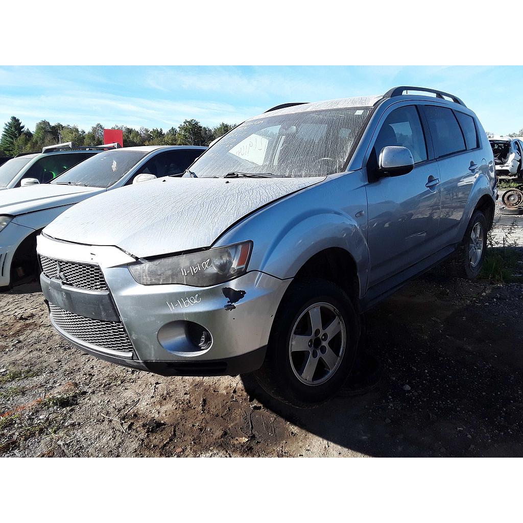 MITSUBISHI OUTLANDER 2011