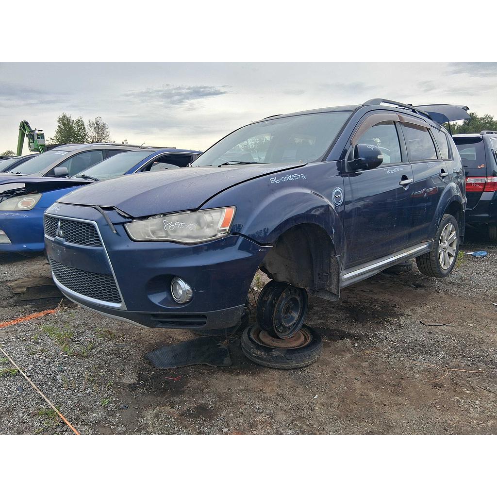 MITSUBISHI OUTLANDER 2012