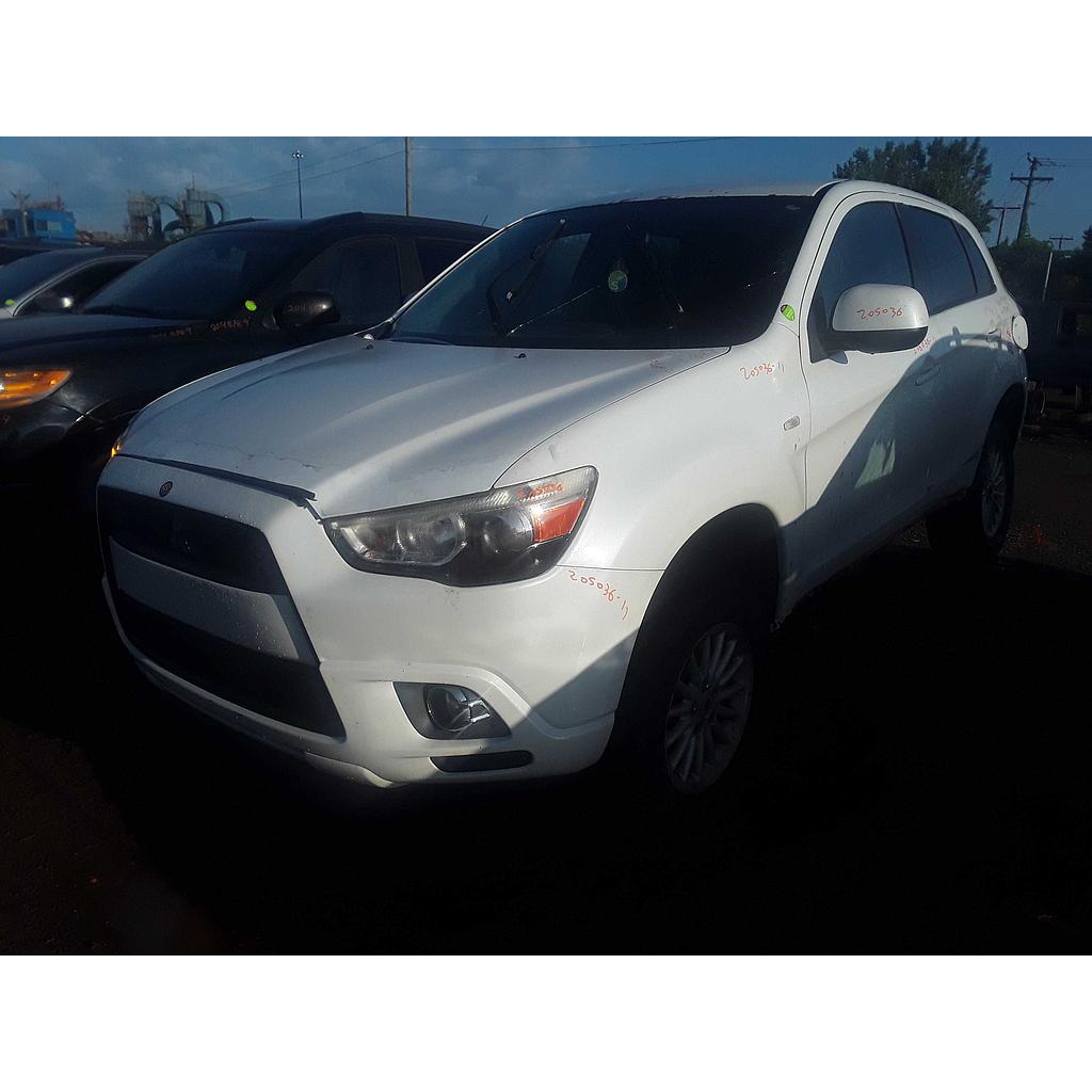 MITSUBISHI RVR 2011