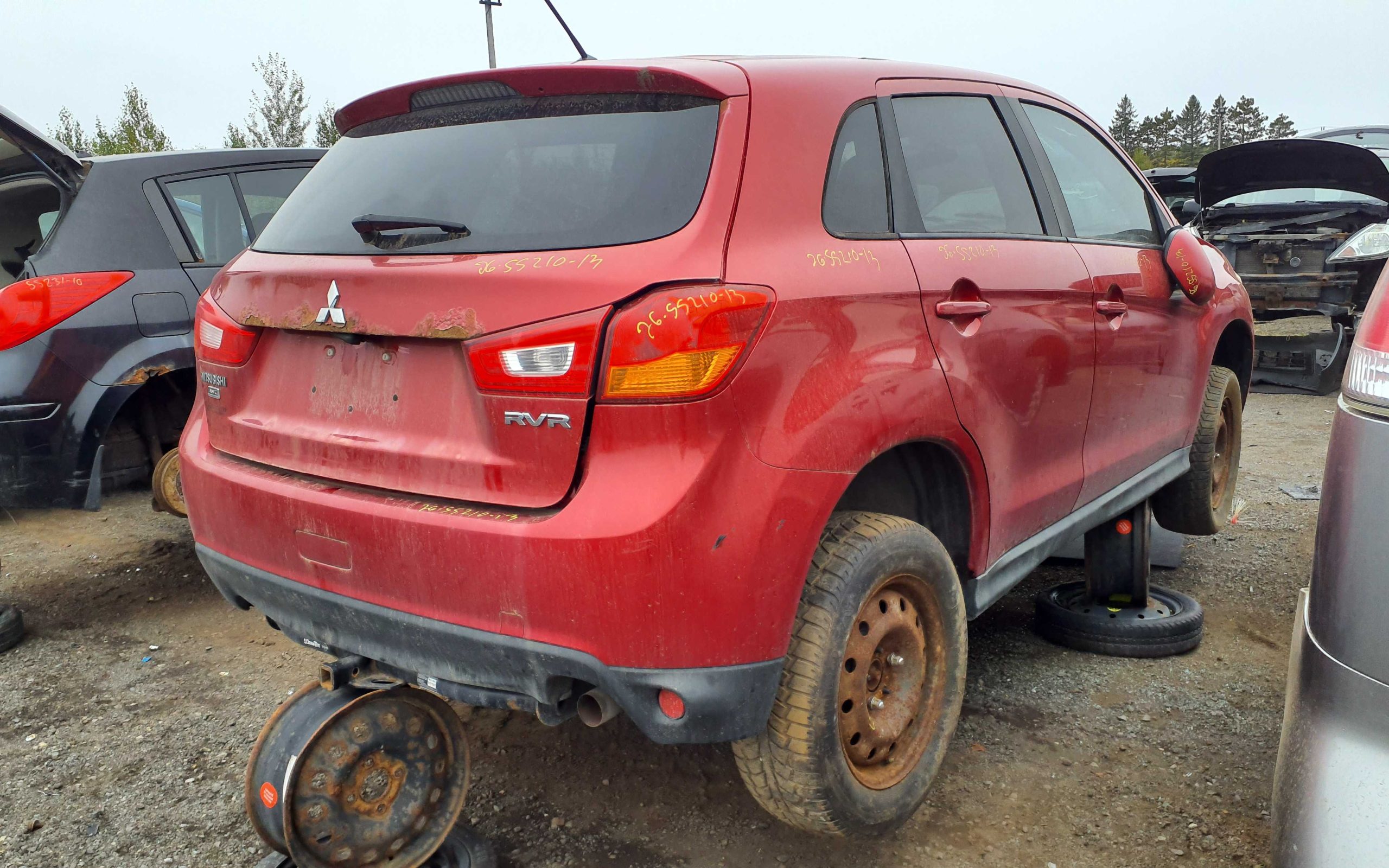 MITSUBISHI RVR 2013