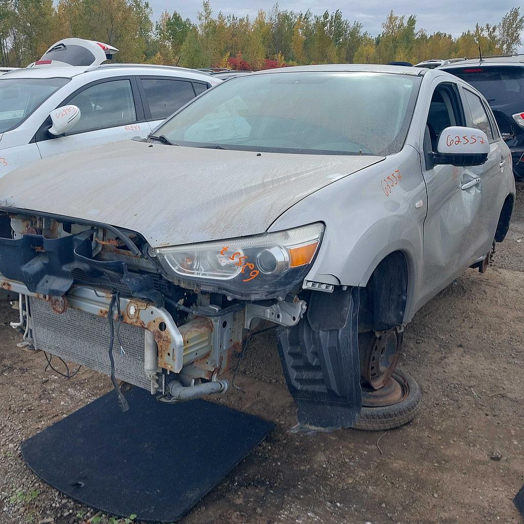 MITSUBISHI RVR 2015