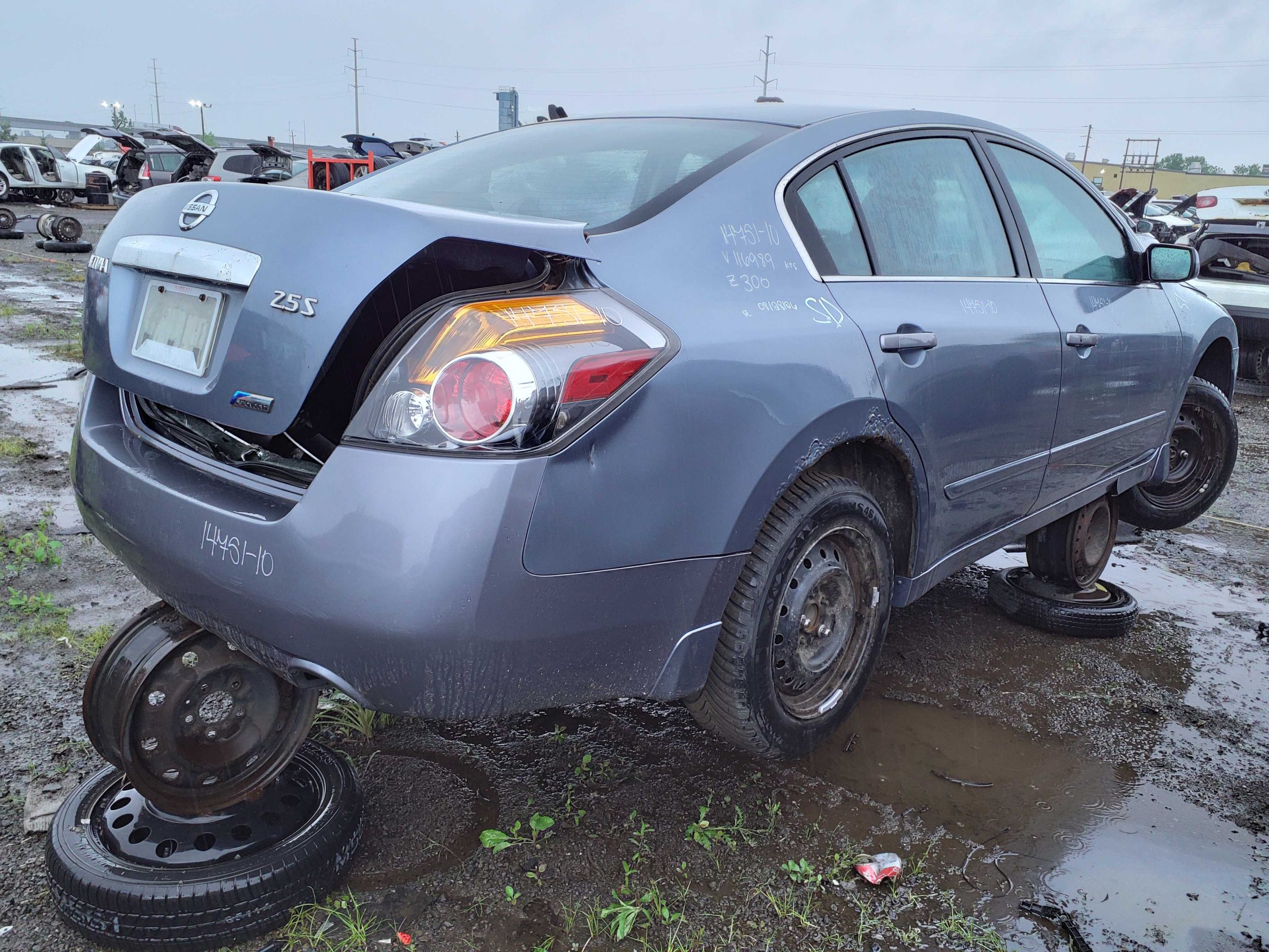NISSAN ALTIMA 2010