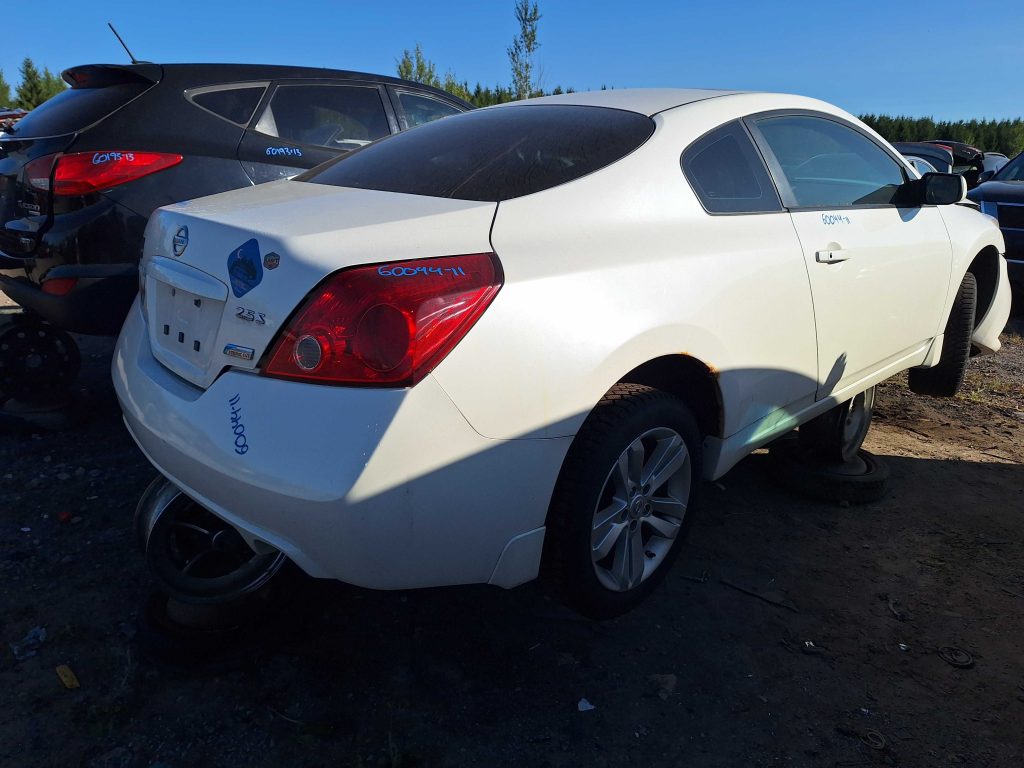 NISSAN ALTIMA 2011