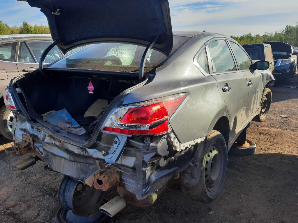 NISSAN ALTIMA 2015