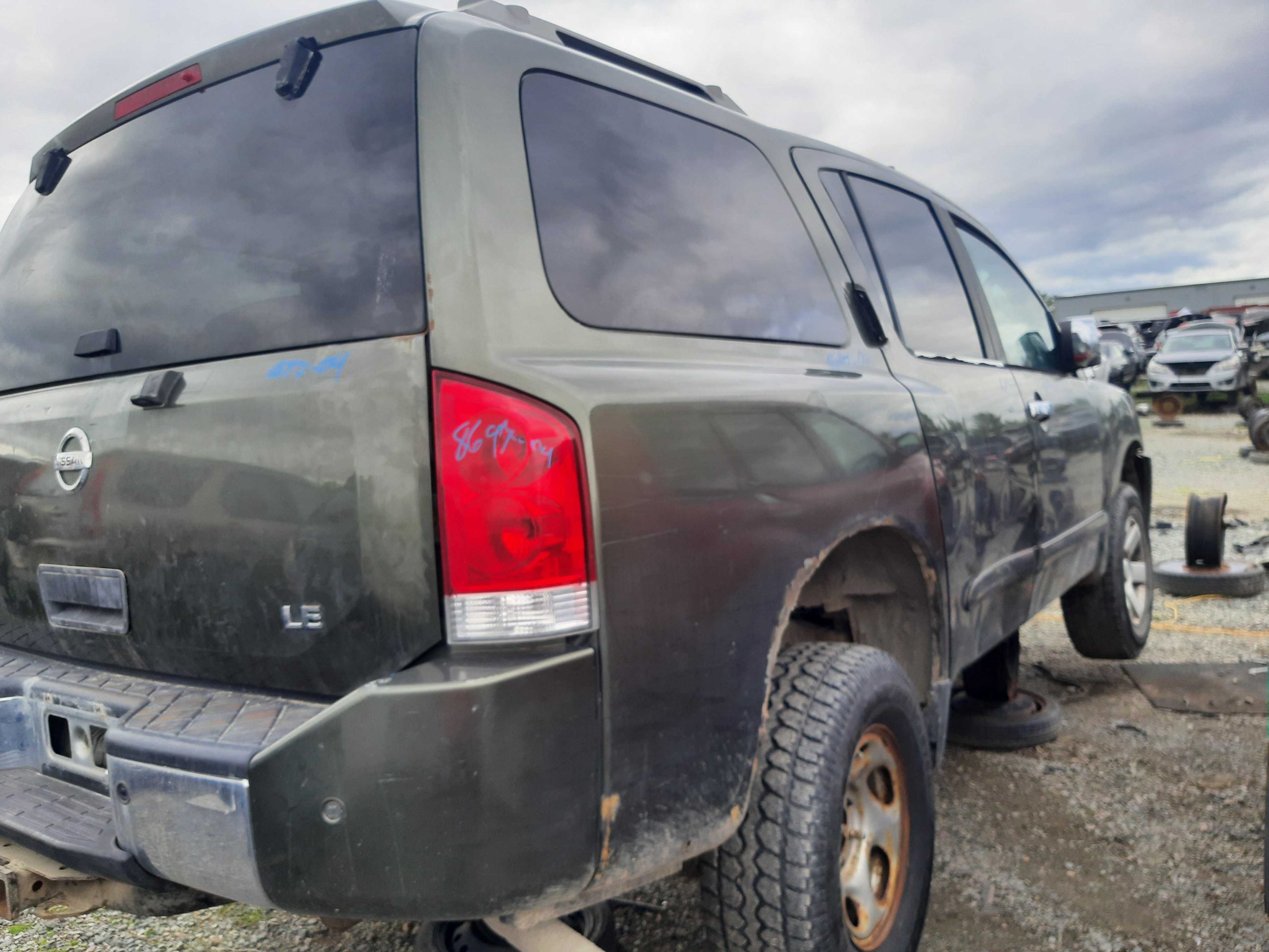 NISSAN ARMADA 2004