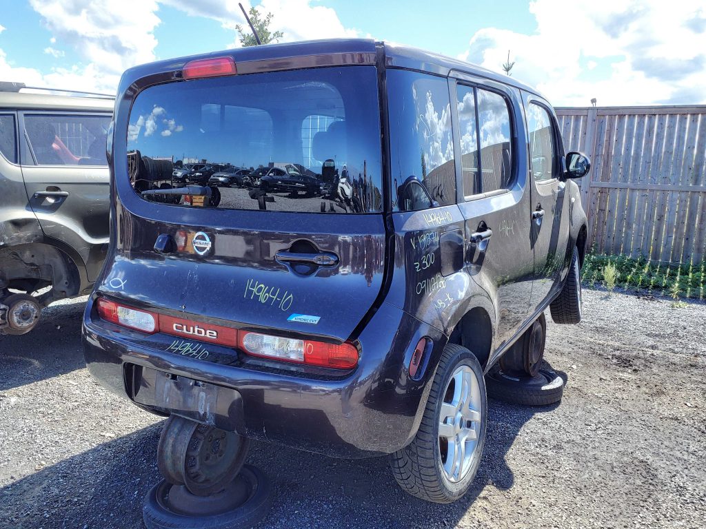 NISSAN CUBE 2010