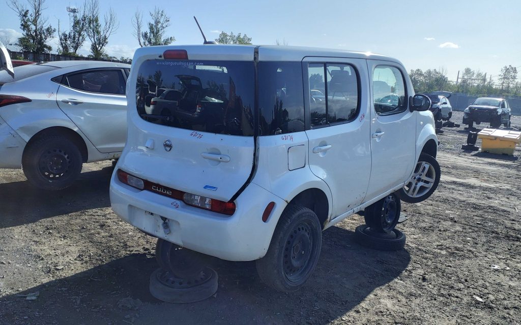 NISSAN CUBE 2013