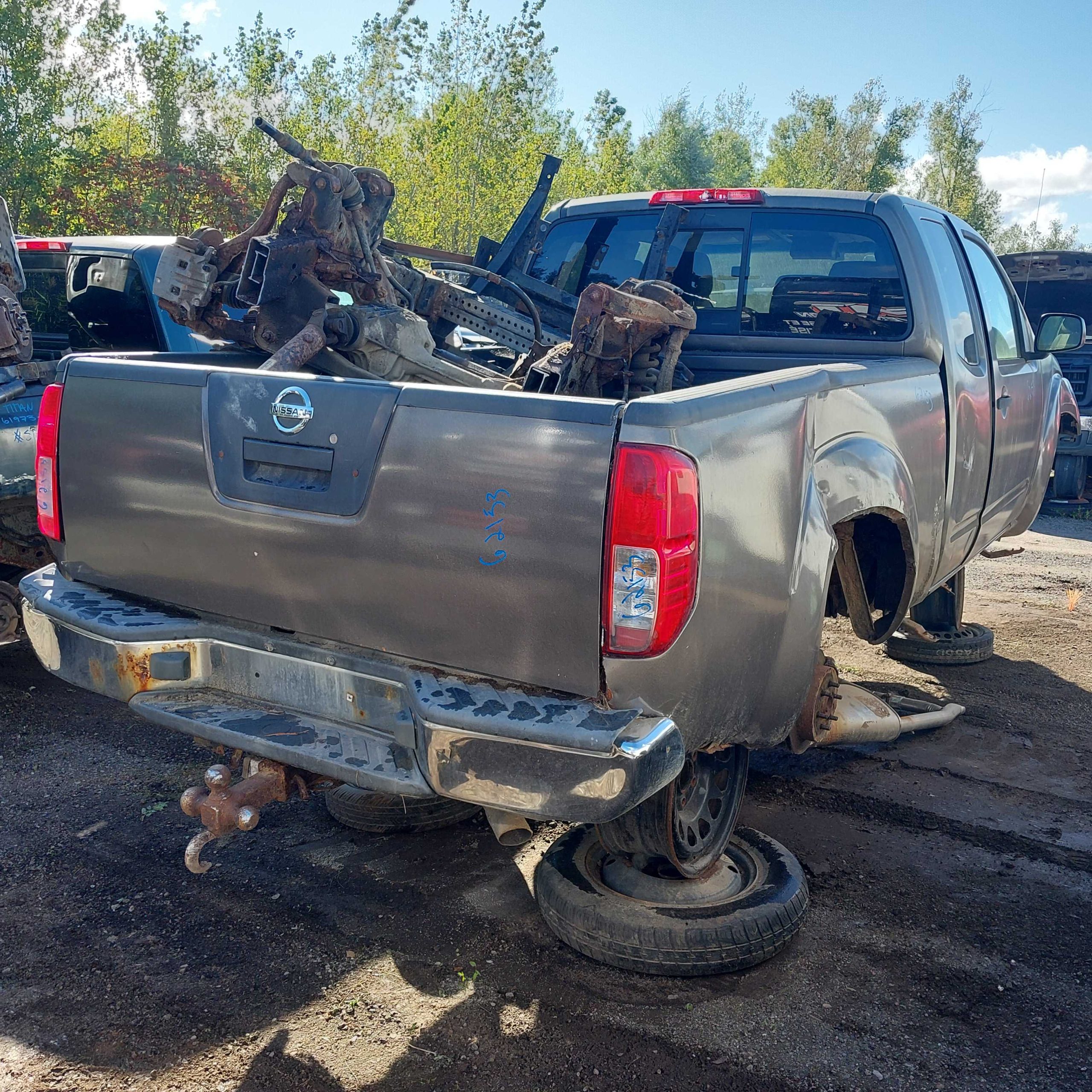 NISSAN FRONTIER 2005