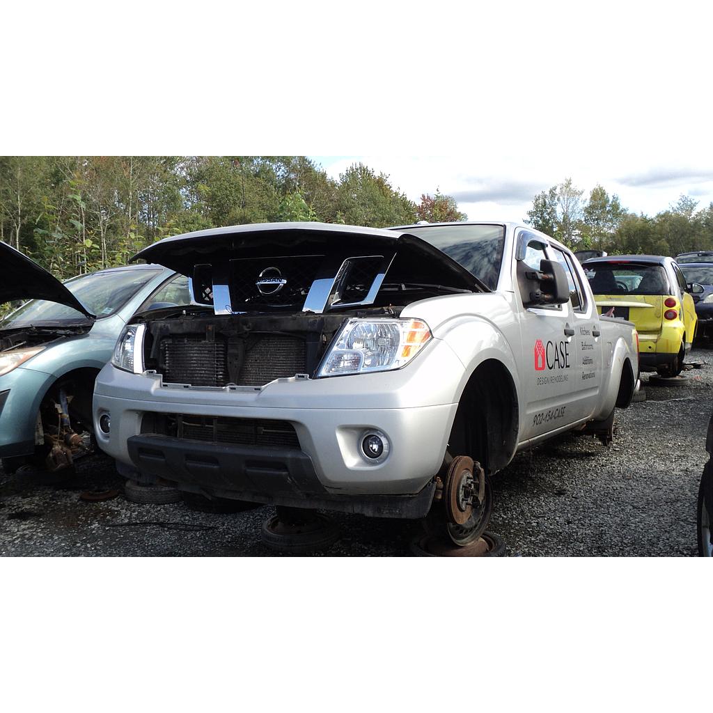 NISSAN FRONTIER 2016