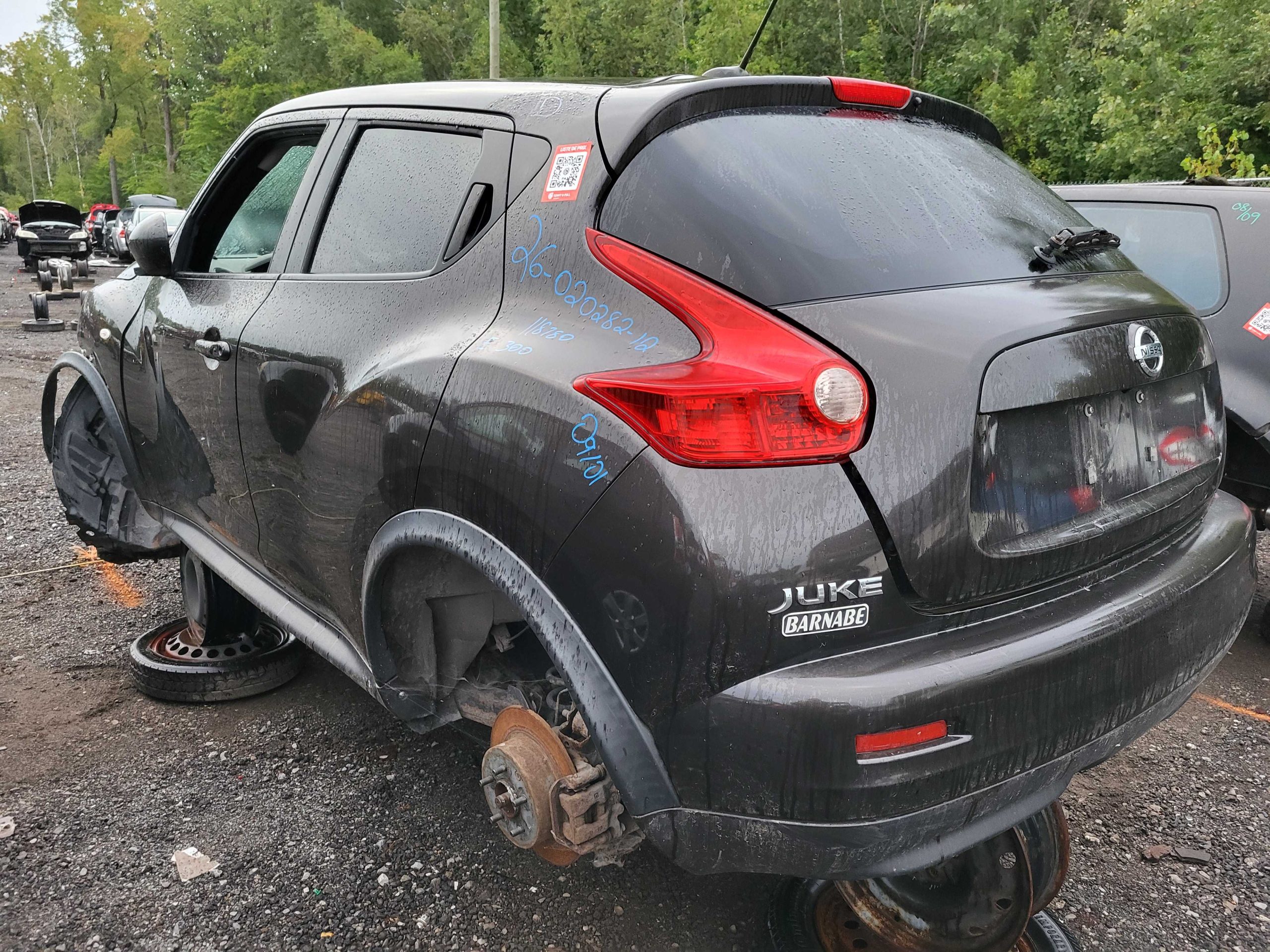 NISSAN JUKE 2012