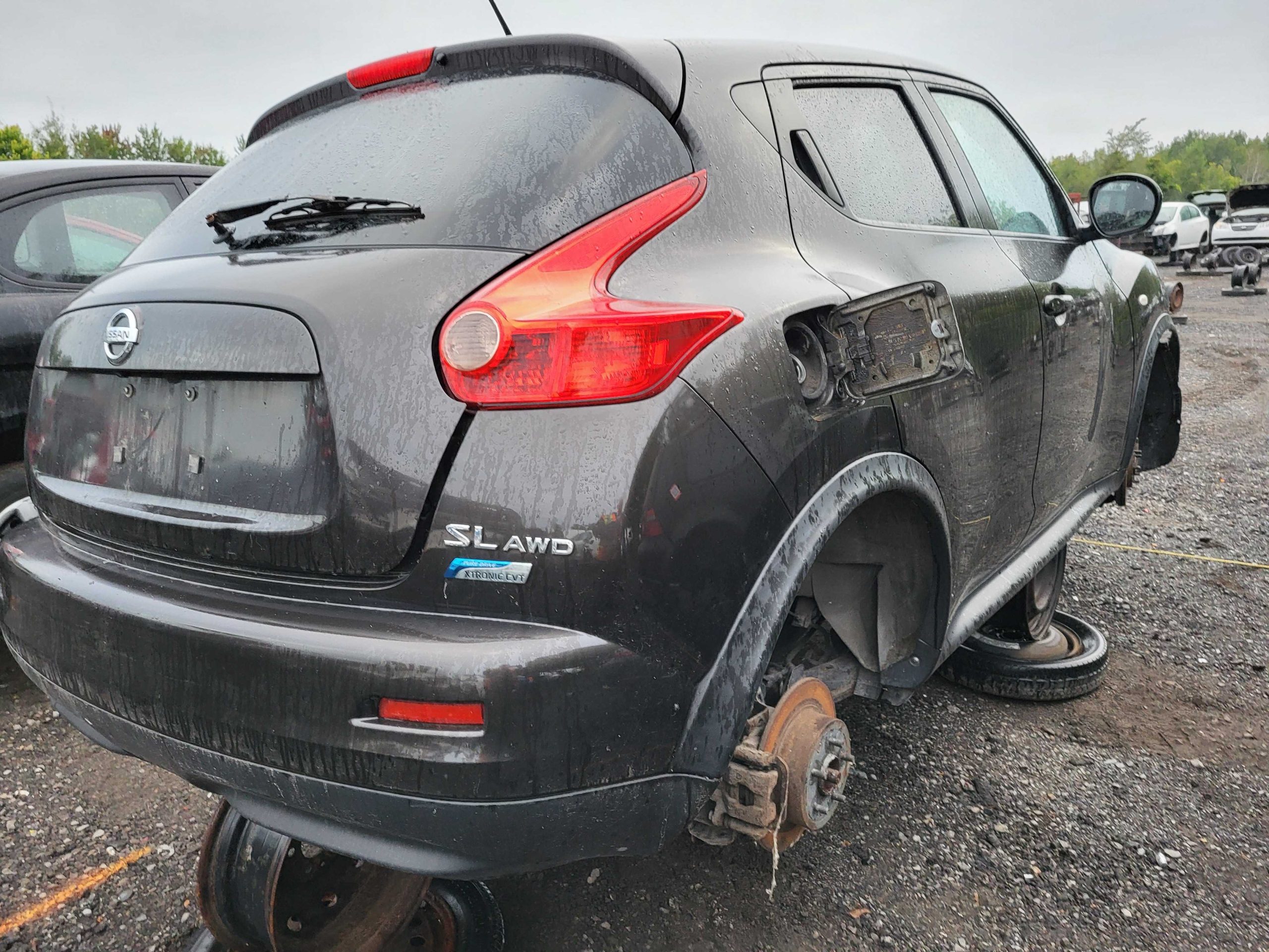 NISSAN JUKE 2012