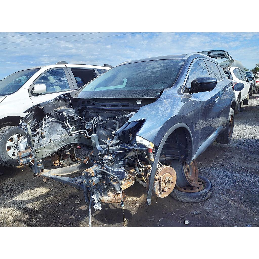 NISSAN MURANO 2015