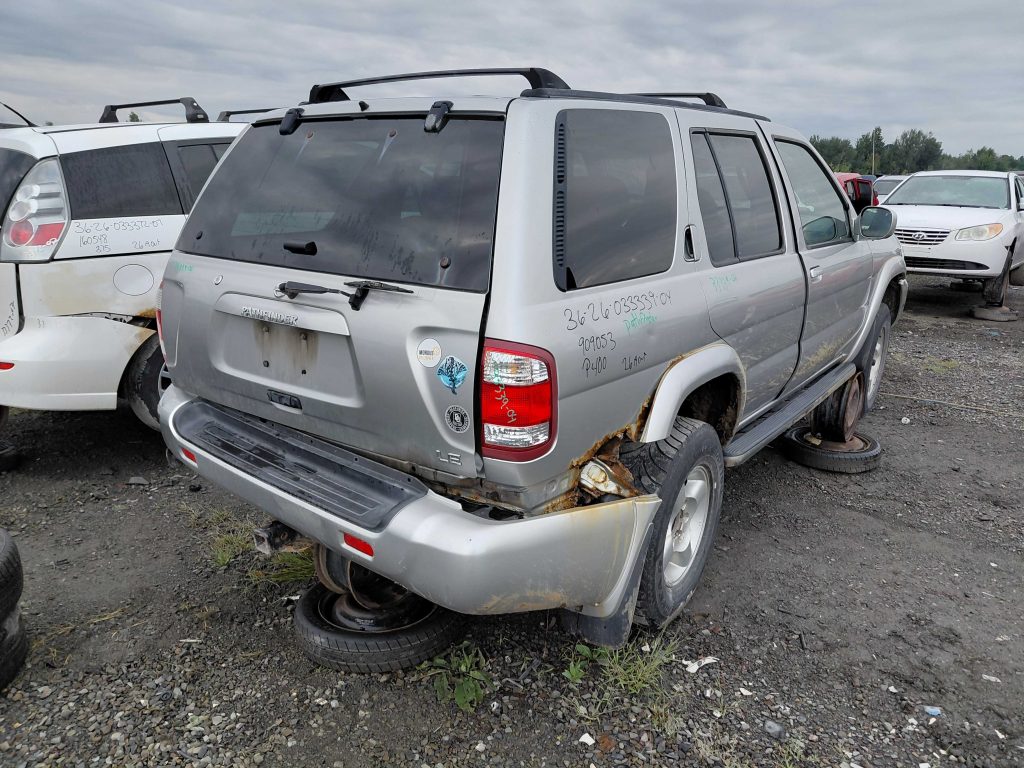 NISSAN PATHFINDER 2004