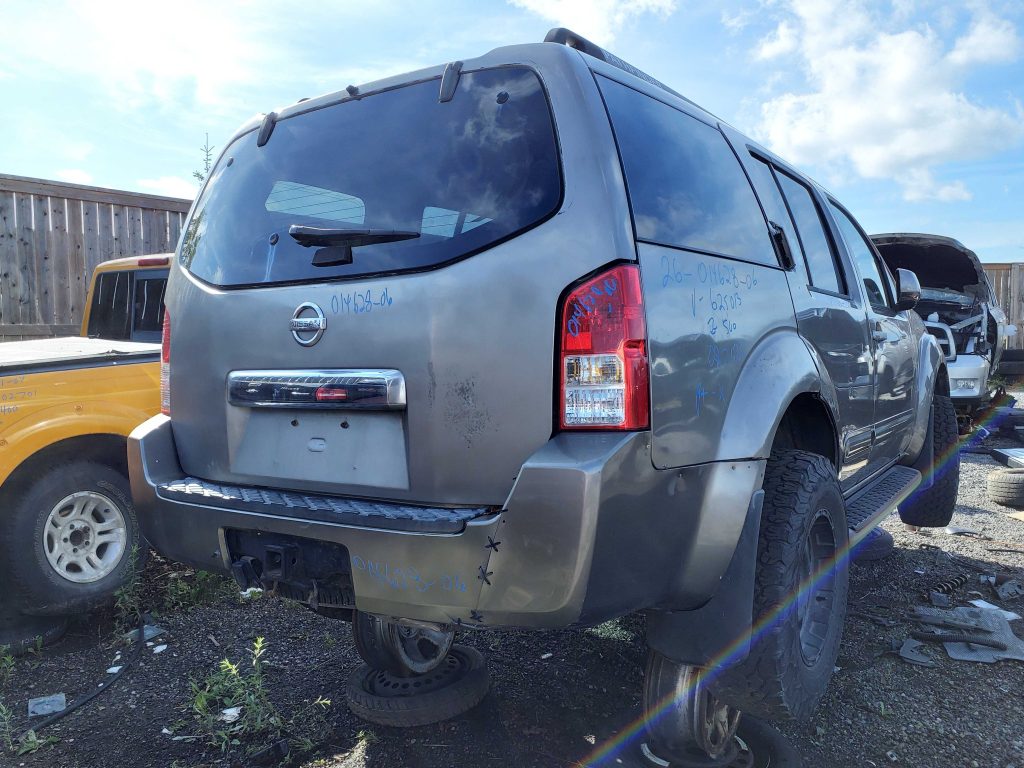 NISSAN PATHFINDER 2006