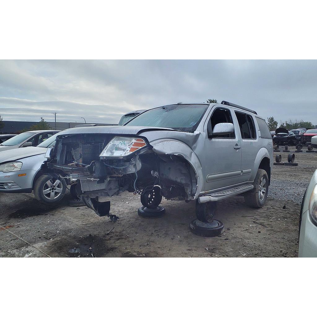 NISSAN PATHFINDER 2012