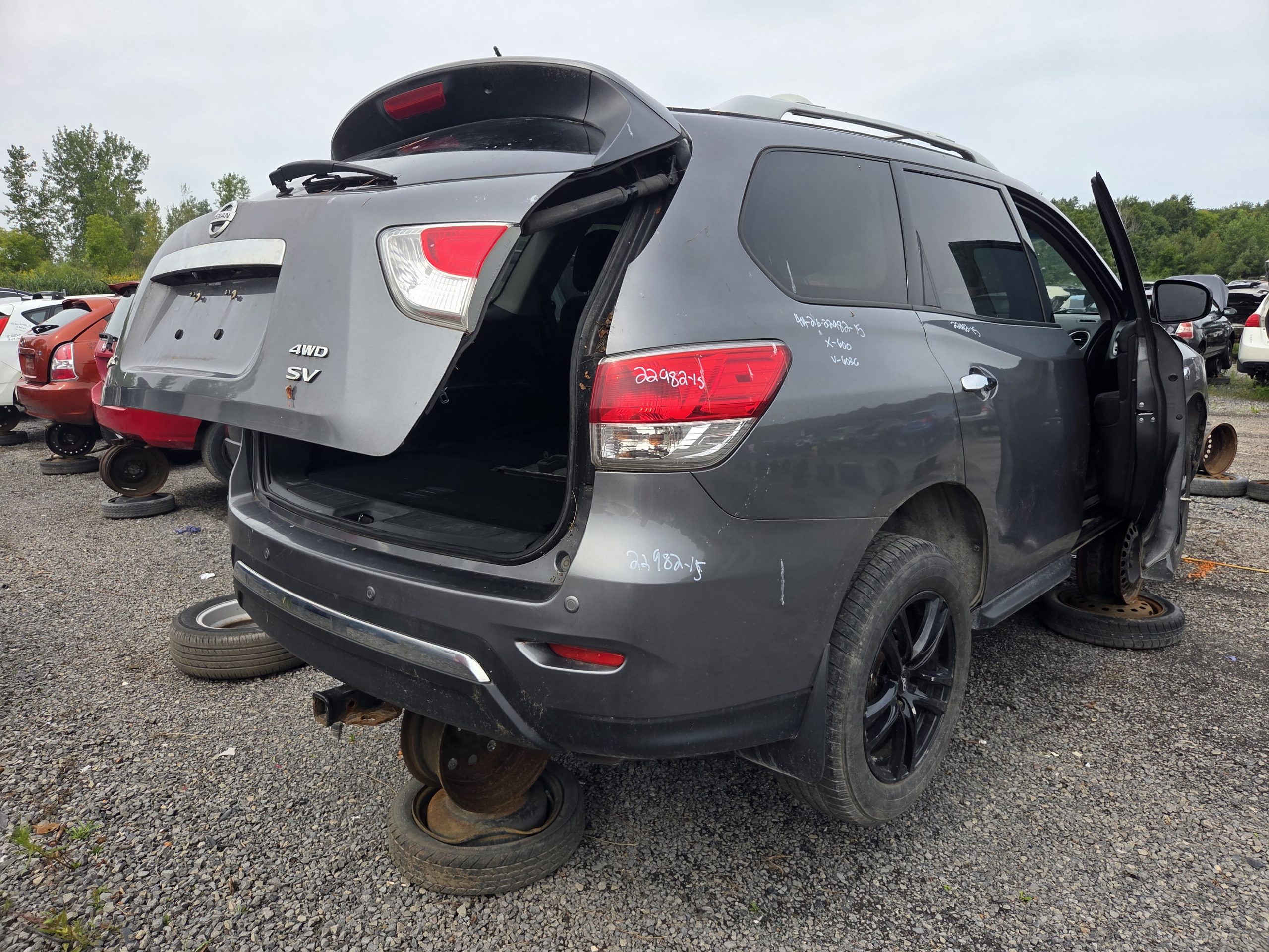 NISSAN PATHFINDER 2015