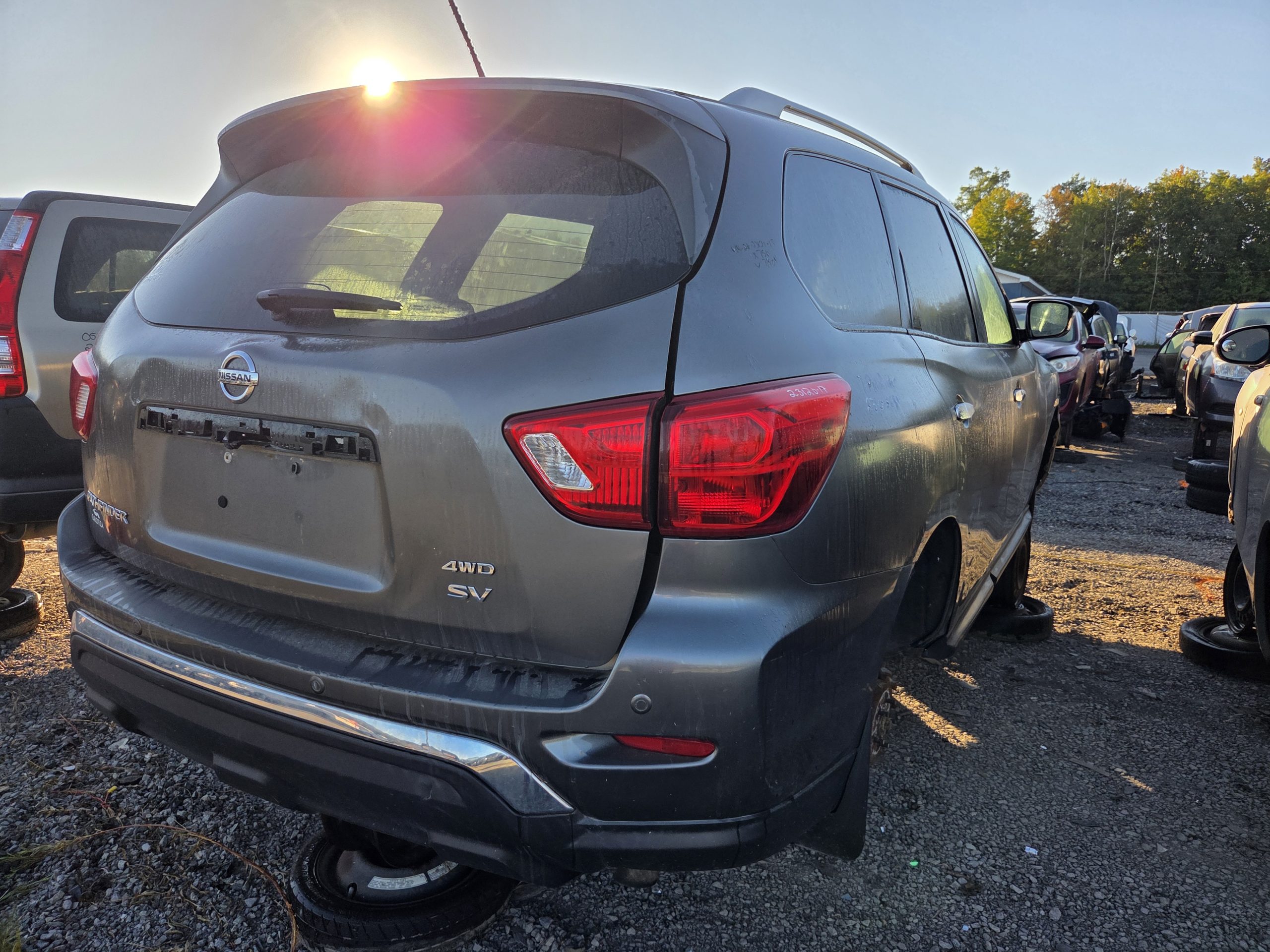 NISSAN PATHFINDER 2017