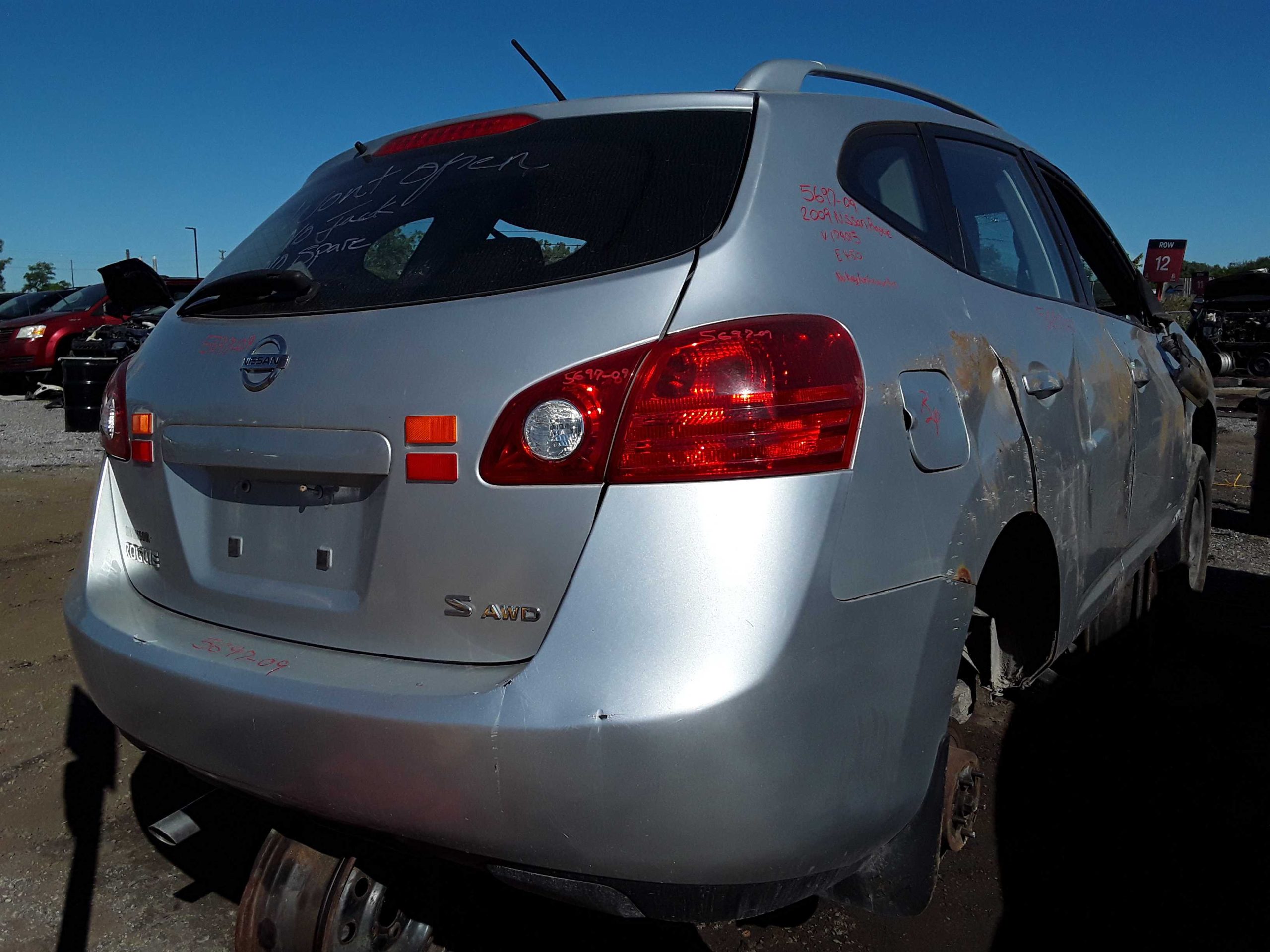 NISSAN ROGUE 2009