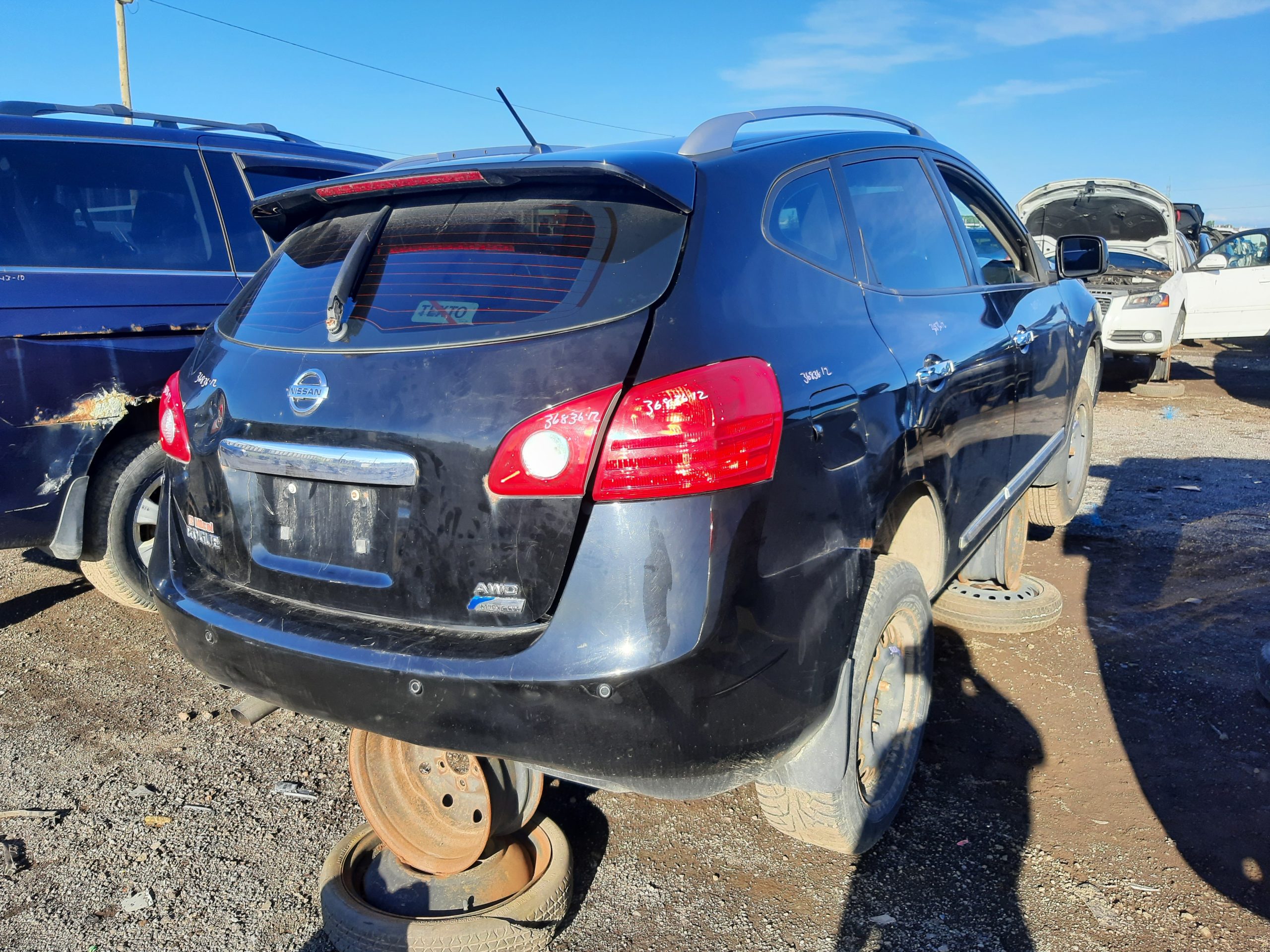 NISSAN ROGUE 2012