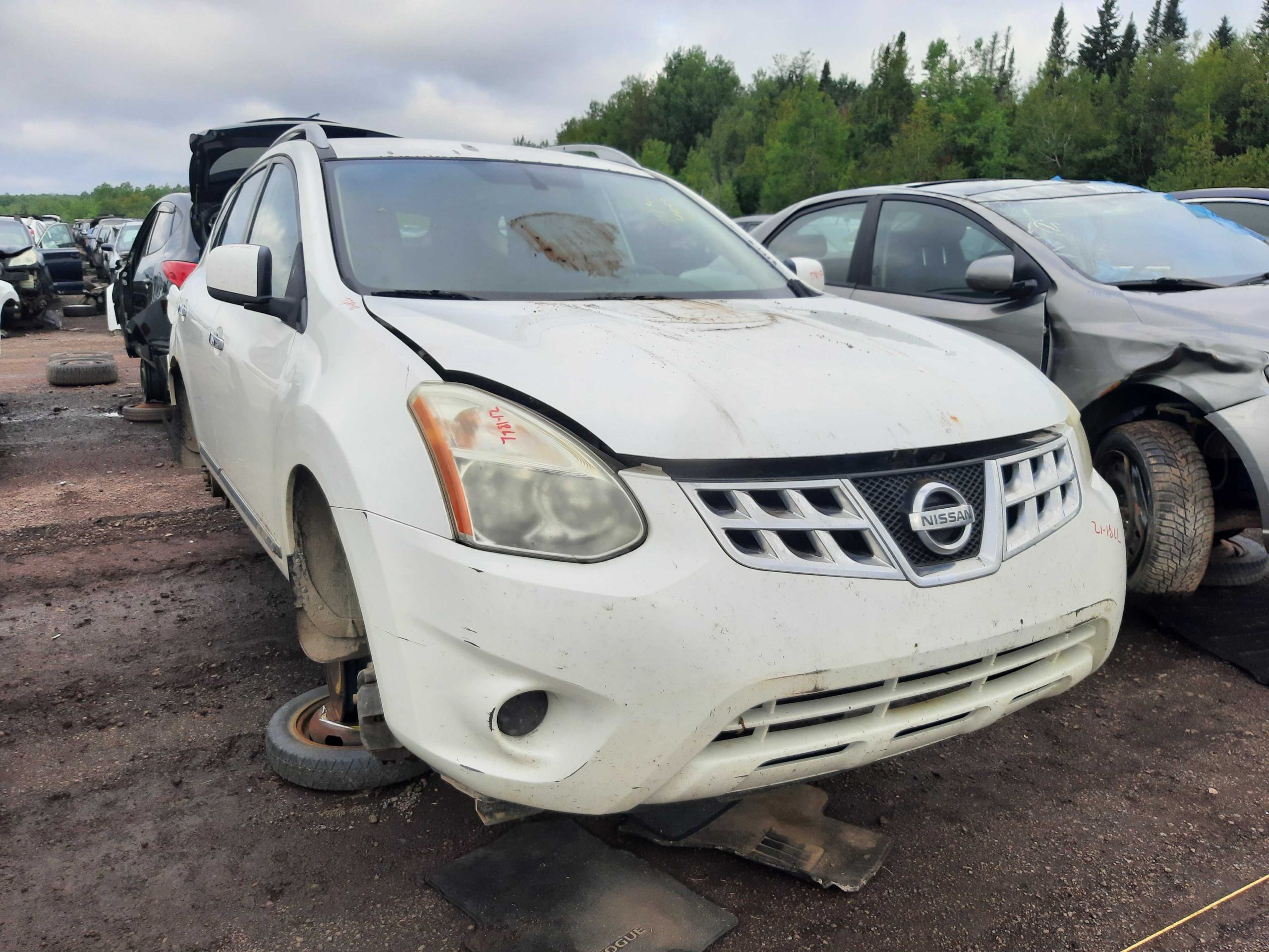 NISSAN ROGUE 2012