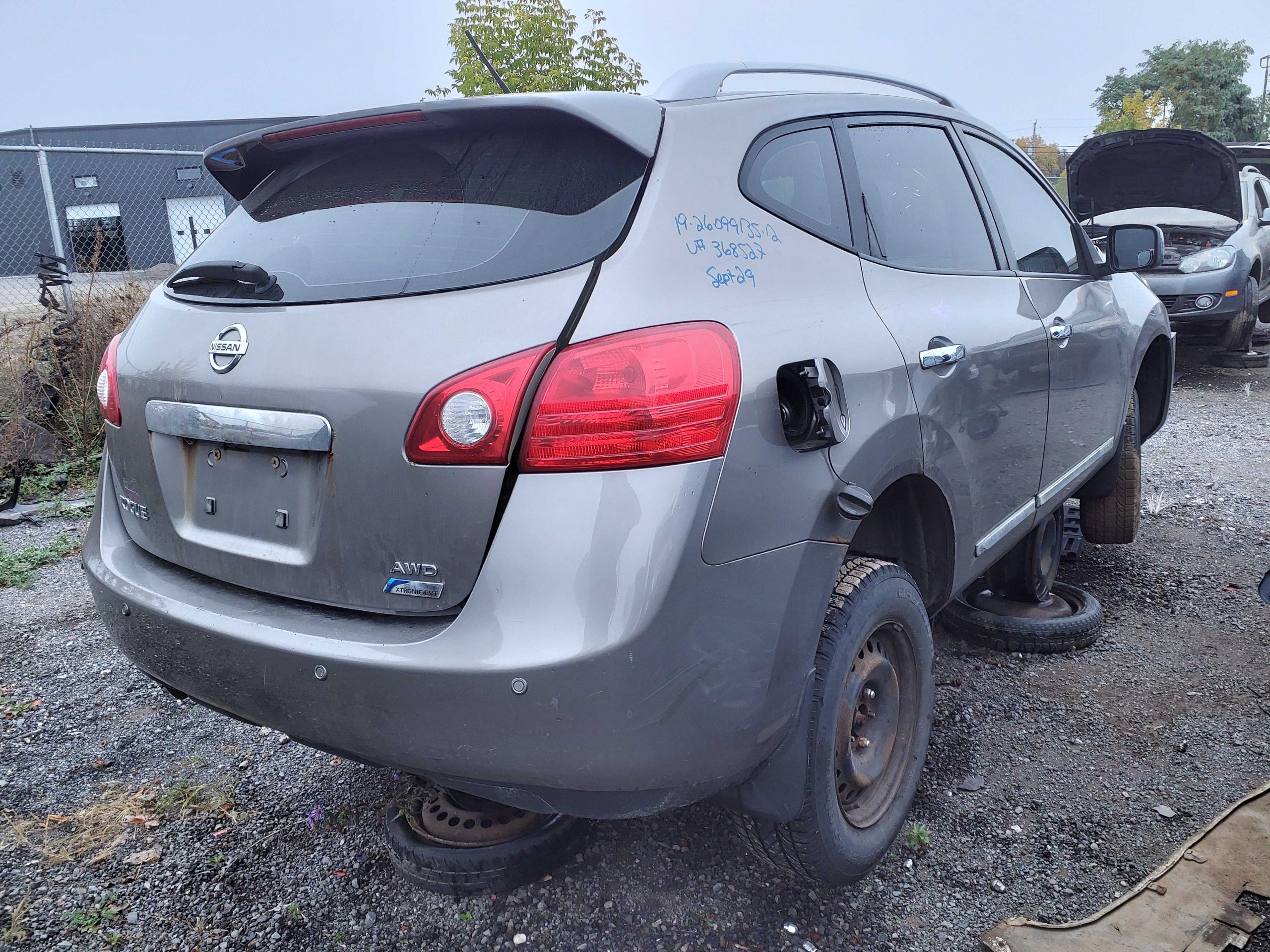 NISSAN ROGUE 2012