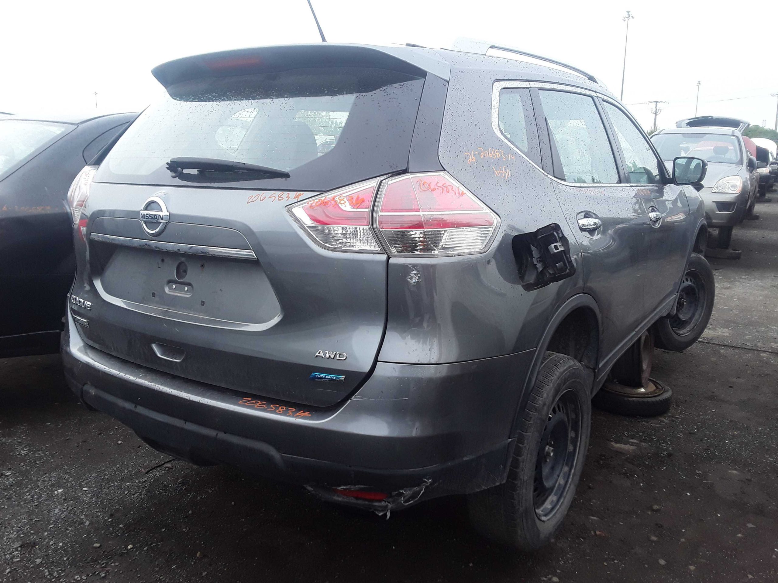 NISSAN ROGUE 2014