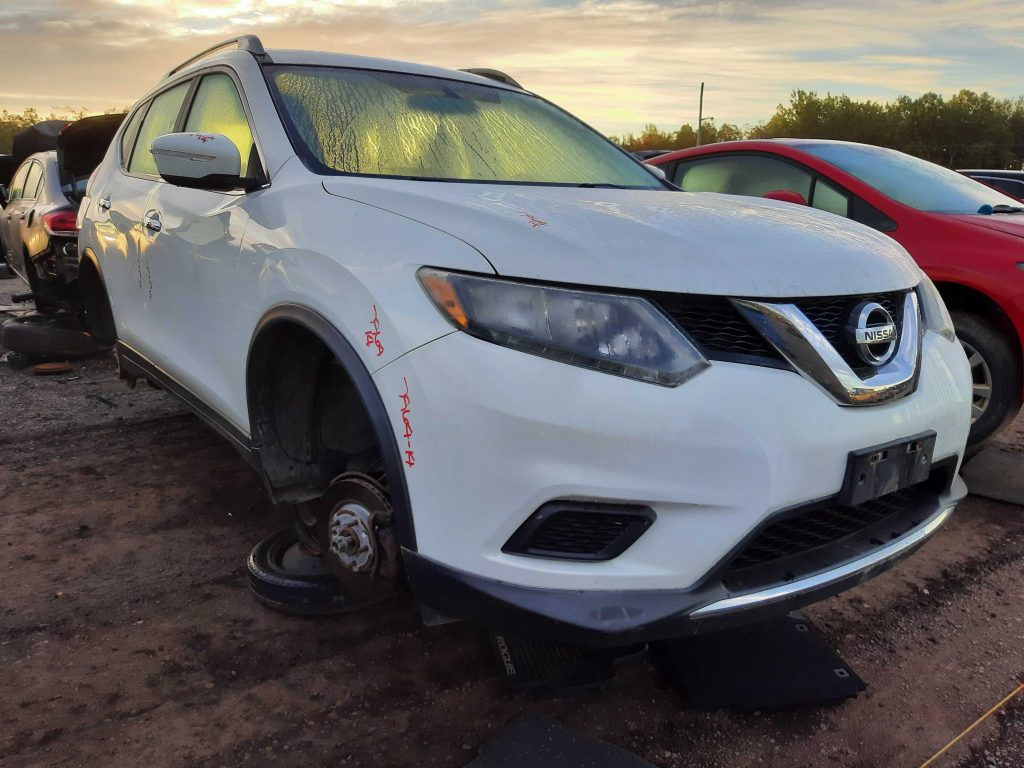 NISSAN ROGUE 2014