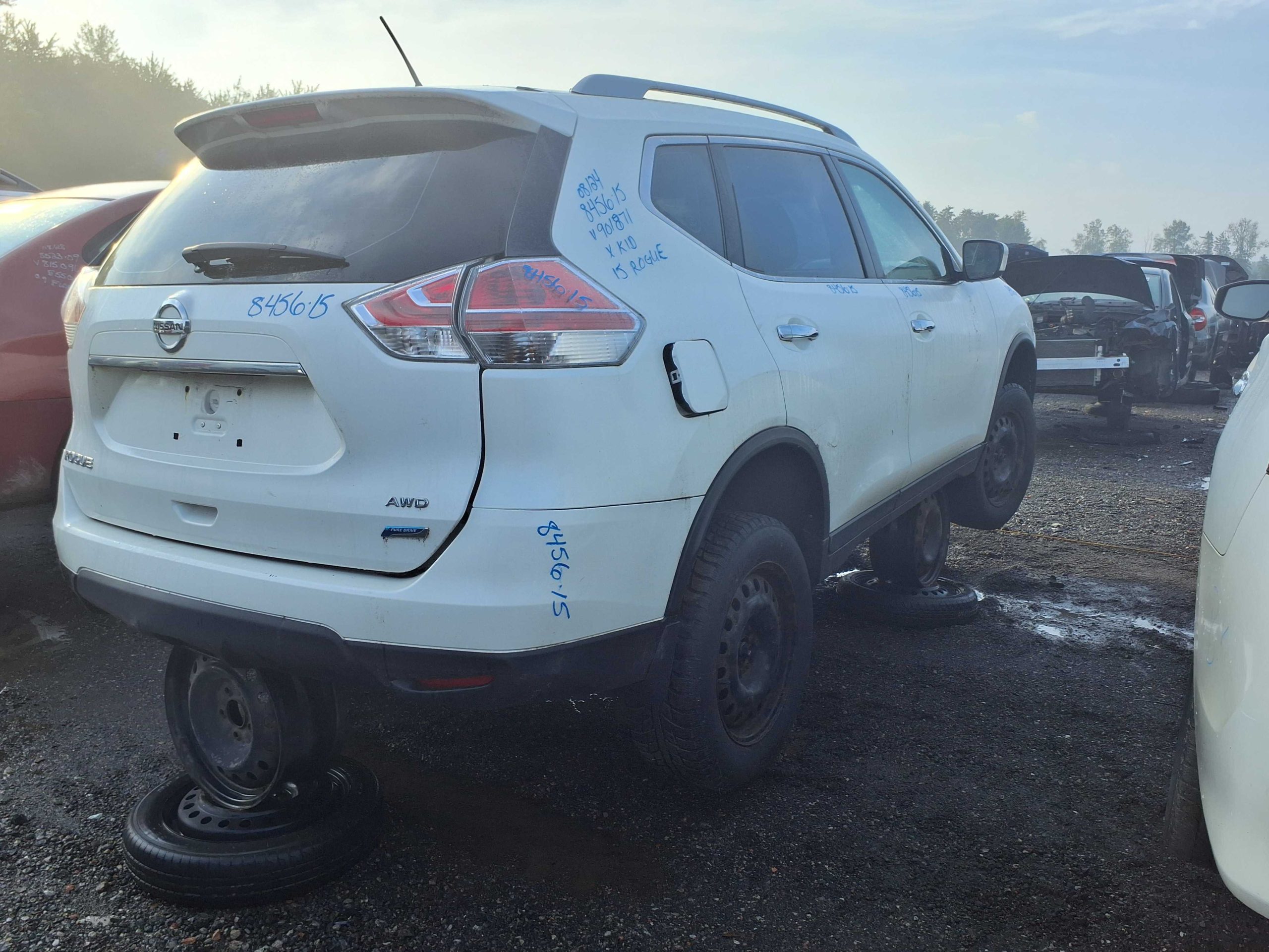 NISSAN ROGUE 2015