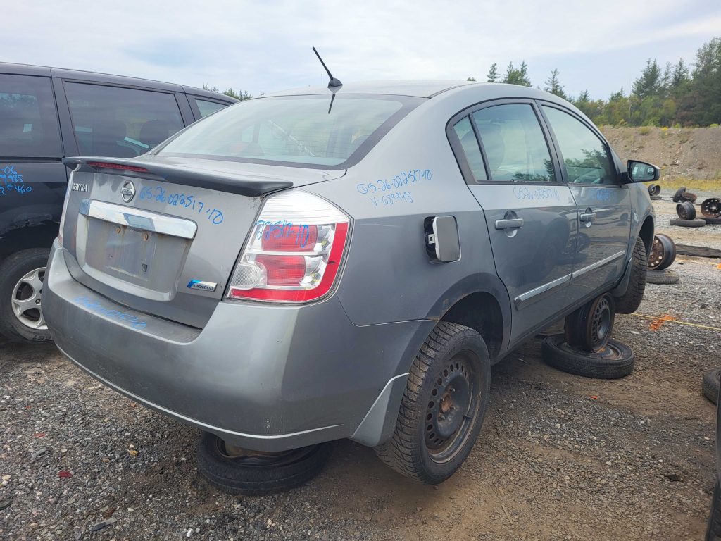 NISSAN SENTRA 2010
